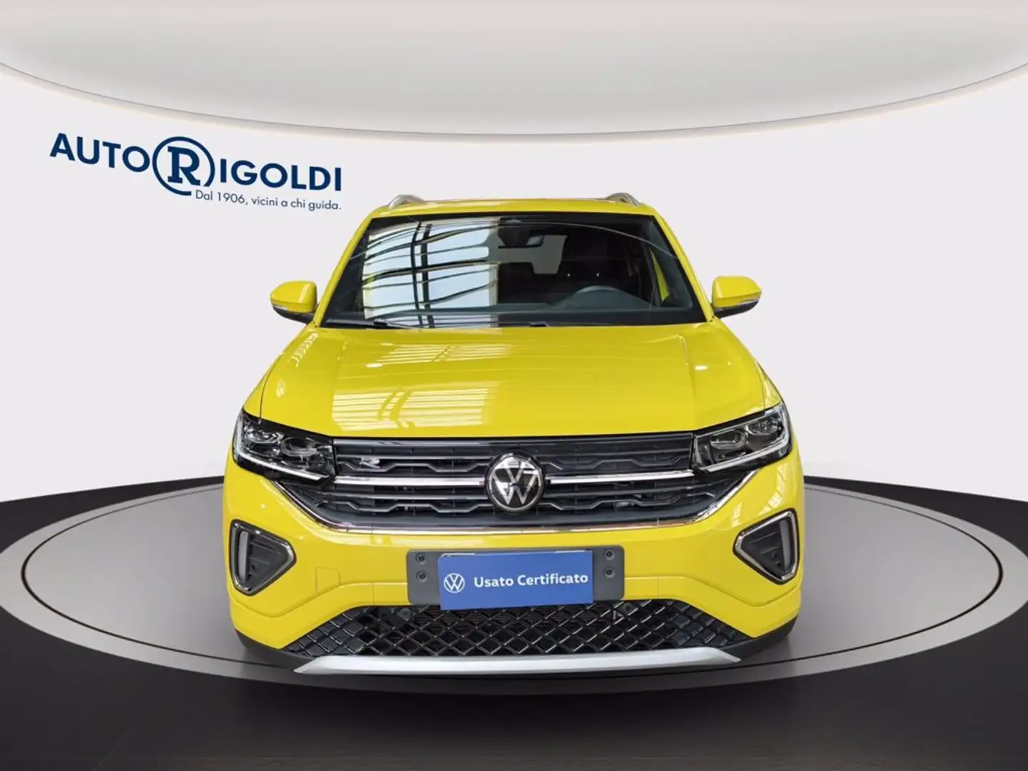 Volkswagen T-Cross 1.0 tsi r-line 115cv Giallo - 2