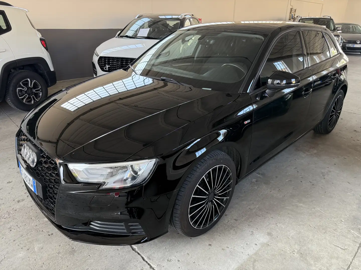 Audi A3 Sportback 1.6 tdi Sport 110cv GRIGLIA RS VOLANTE S Noir - 2