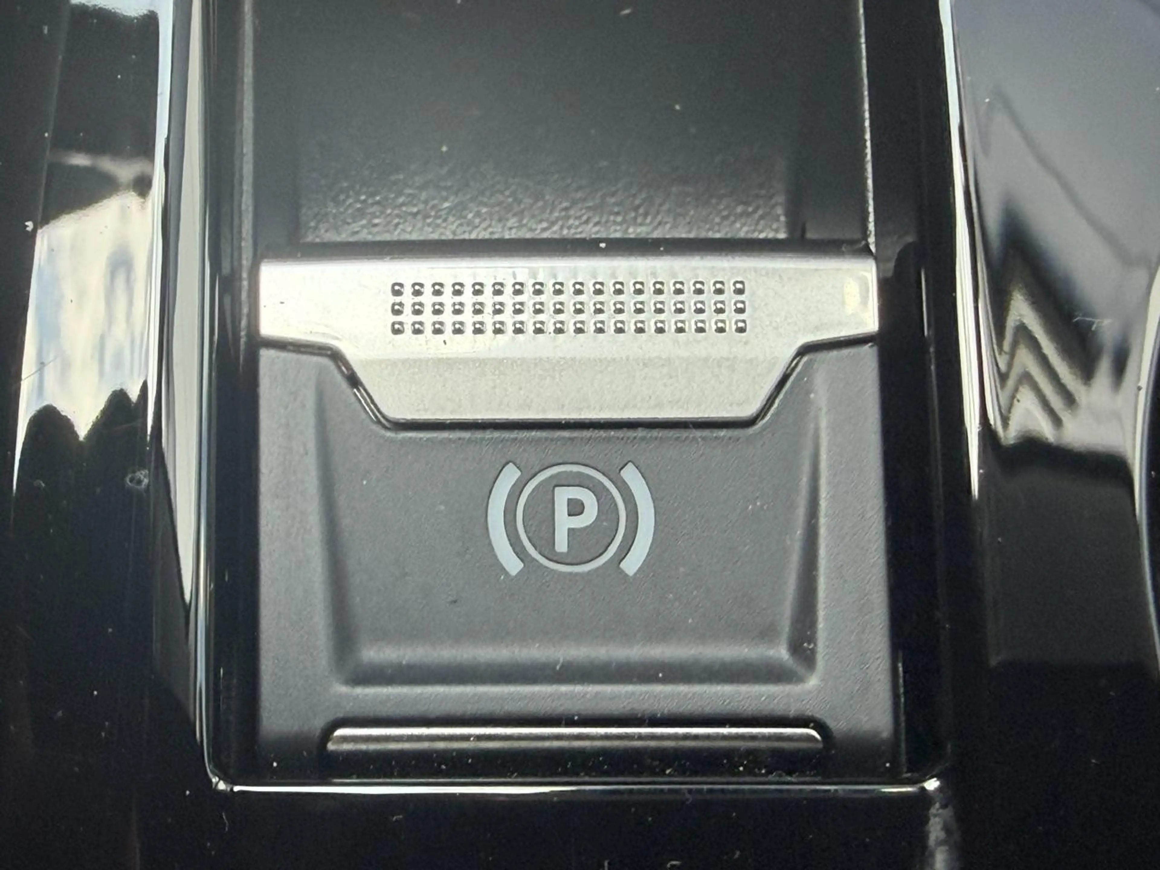 Peugeot e-208 EV Active Pack 50 kWh Navigatie | Cruise control | — photo 43