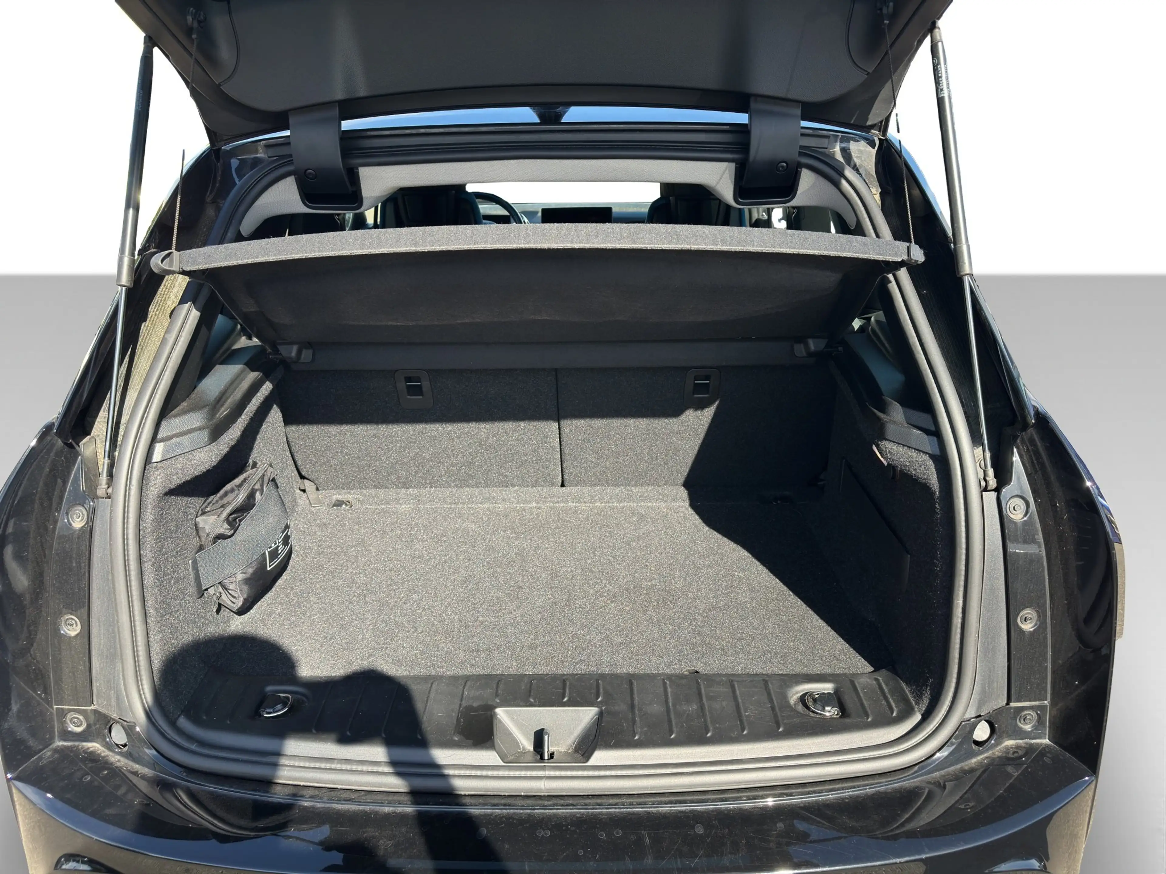BMW i3 s 120 Ah NaviProf.RüKam.AppleCar.PDCvo+hi — photo 12