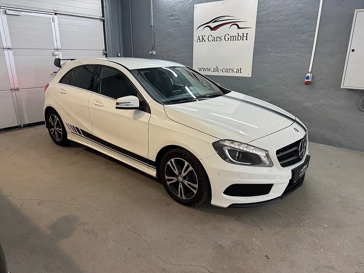 Mercedes-Benz A 180 CDI AMG Aut.*Navi*Sport Alcantara sitz* Weiß - 1