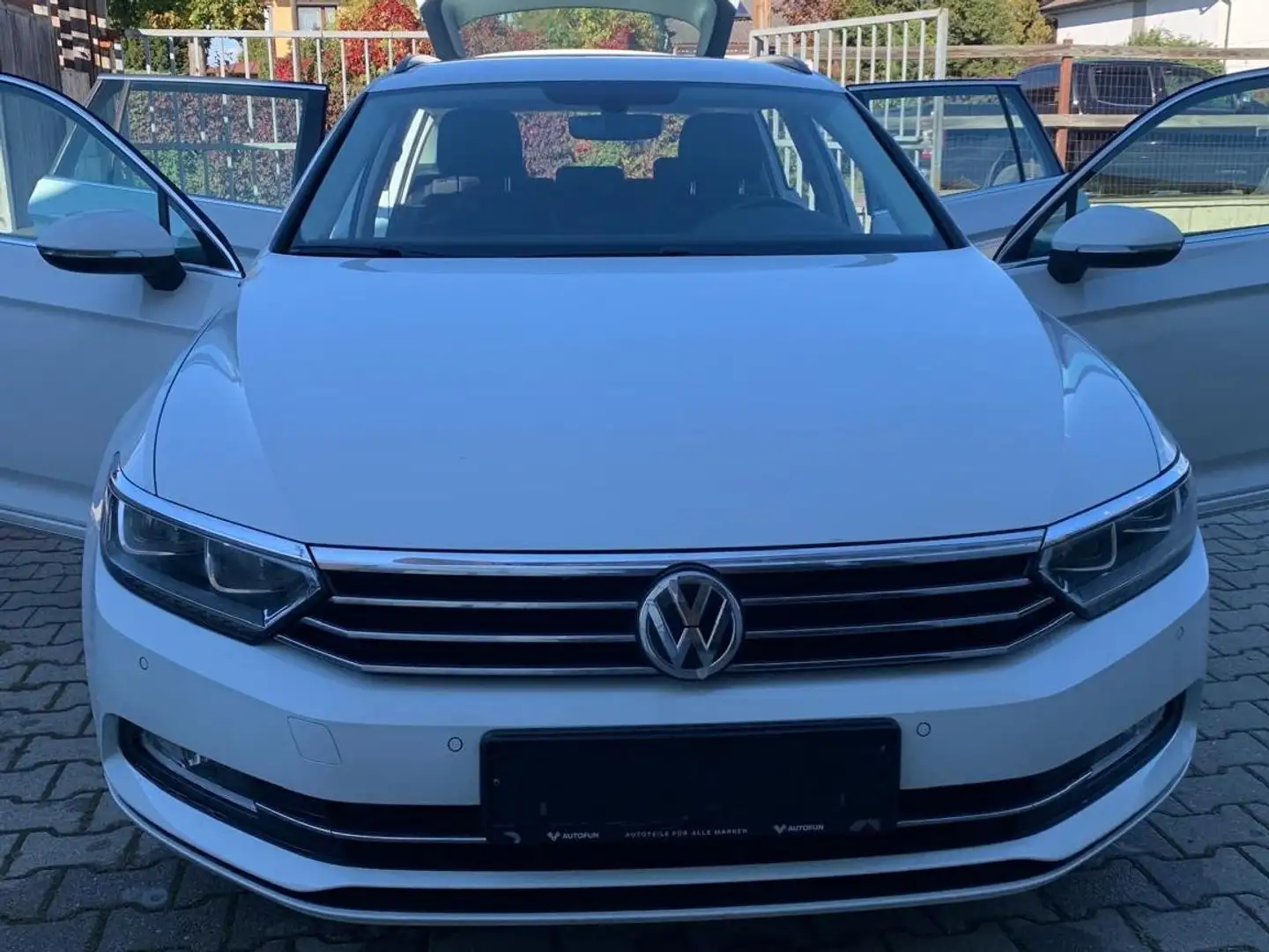 Volkswagen Passat Variant Passat Variant Comfortline EcoFuel Comfortline Weiß - 1