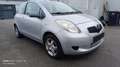 Toyota Yaris Sol Grau - thumbnail 3