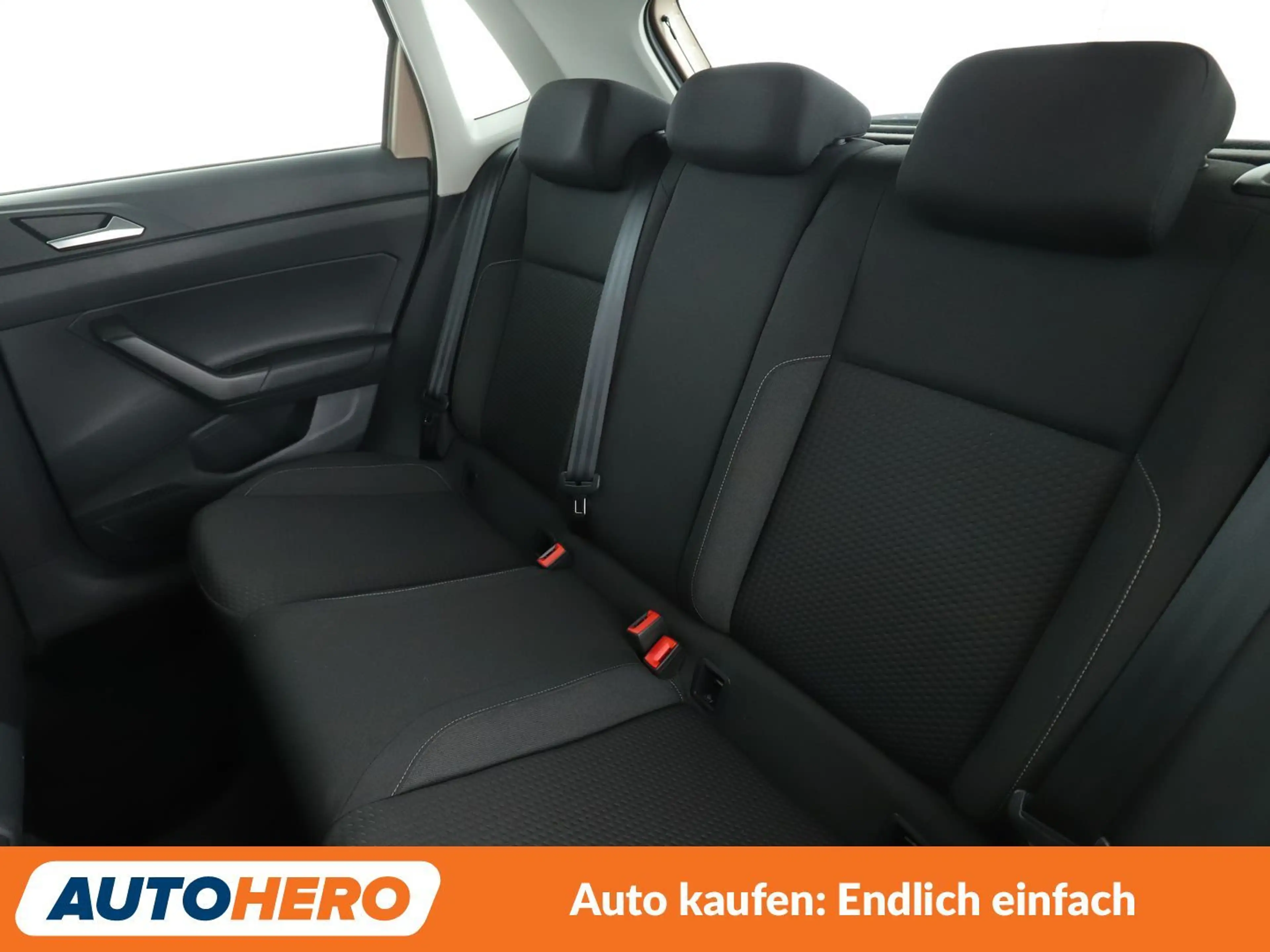 Volkswagen Polo 1.0 TSI Comfortline*NAVI*ACC*PDC* — photo 14