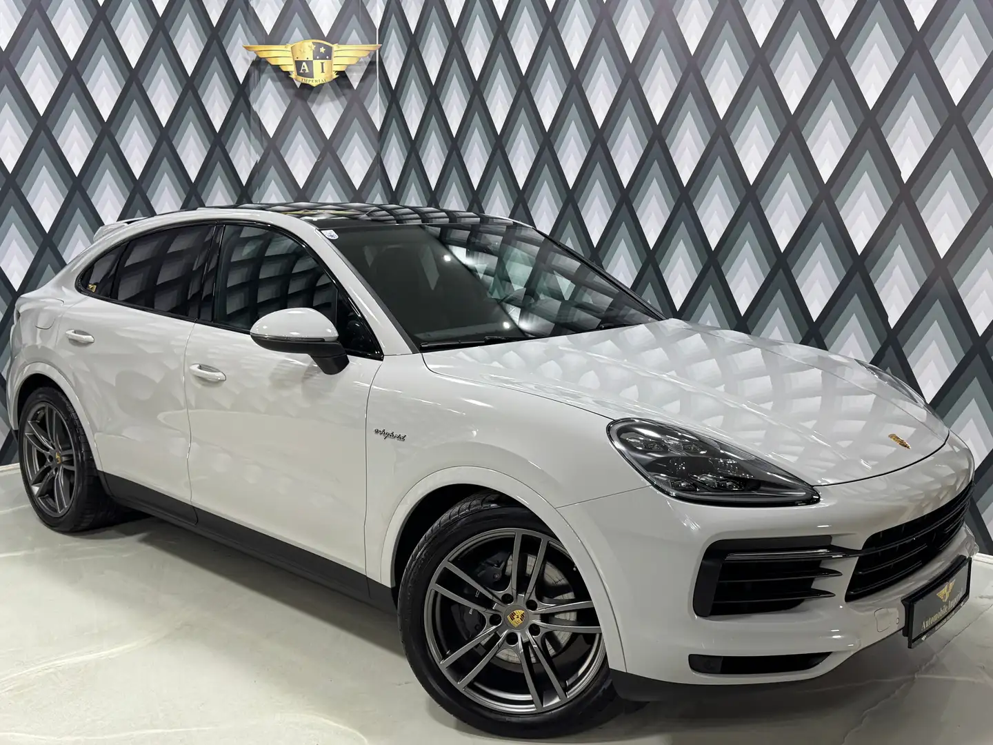 Porsche Cayenne E-Hybrid Coupe // APPROVED // 1. BESITZ // Grau - 1