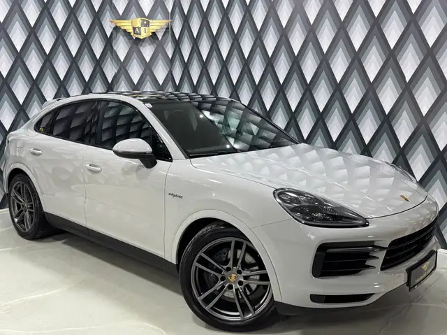 Porsche Cayenne E-Hybrid Coupe // APPROVED // 1. BESITZ //