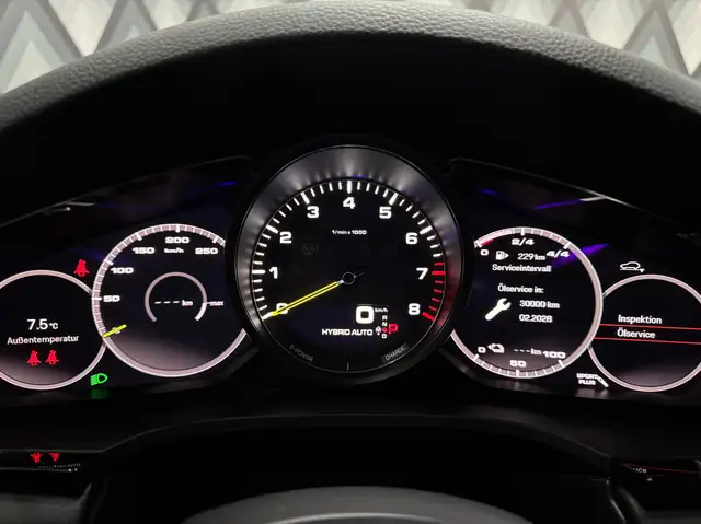 Porsche Cayenne E-Hybrid Coupe // APPROVED // 1. BESITZ // Ansicht 38