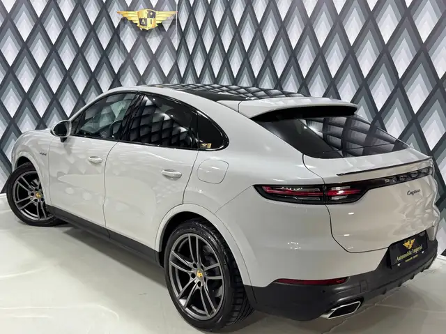 Porsche Cayenne E-Hybrid Coupe // APPROVED // 1. BESITZ // Ansicht 3