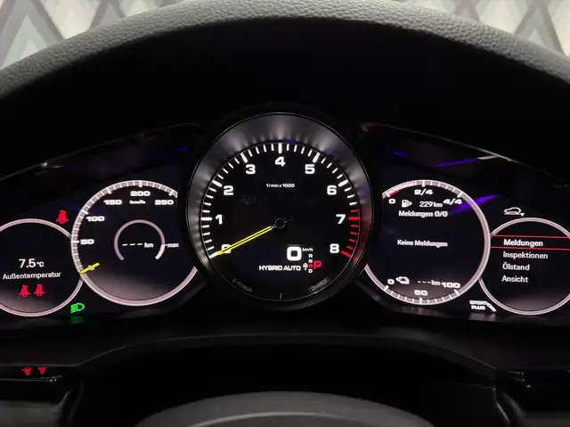 Porsche Cayenne E-Hybrid Coupe // APPROVED // 1. BESITZ // Ansicht 39