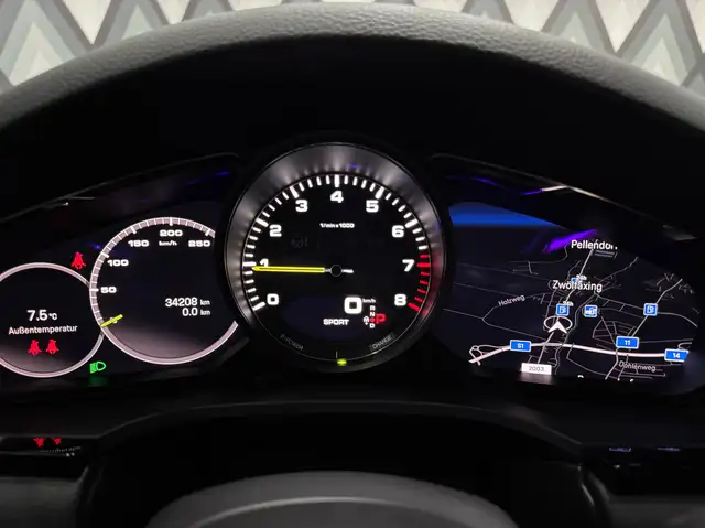 Porsche Cayenne E-Hybrid Coupe // APPROVED // 1. BESITZ // Ansicht 35