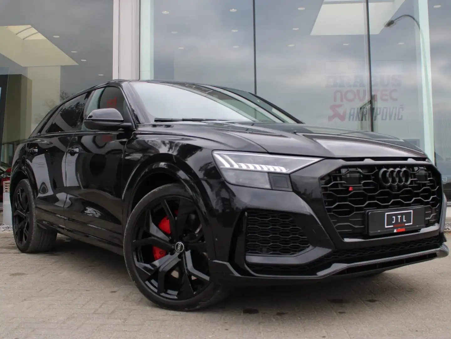 Audi RS Q8 4.0 V8 TFSI Quattro Tiptronic Noir - 1