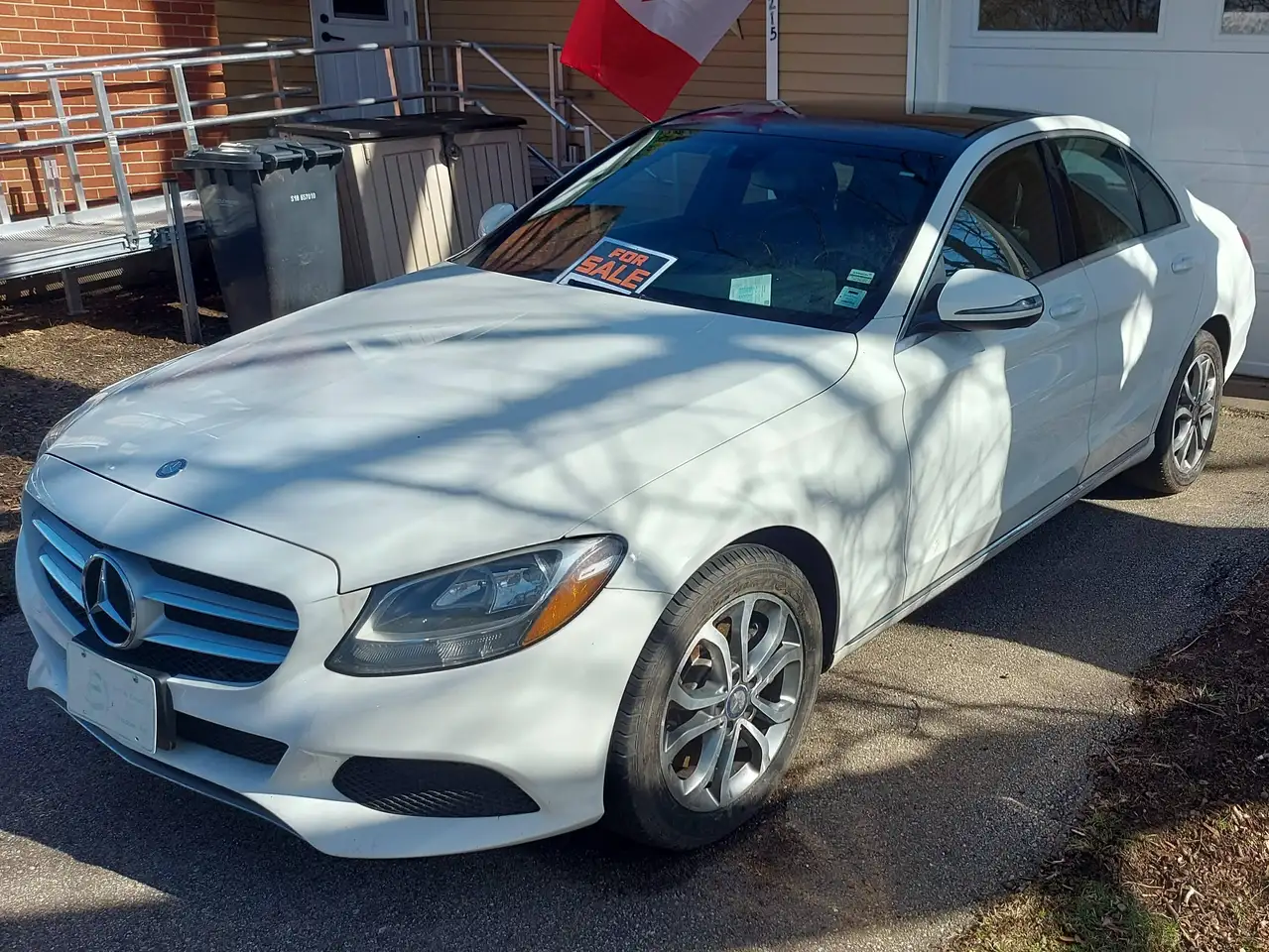 2016 Mercedes-Benz C-Class снимка 2016 Mercedes-Benz C-Class