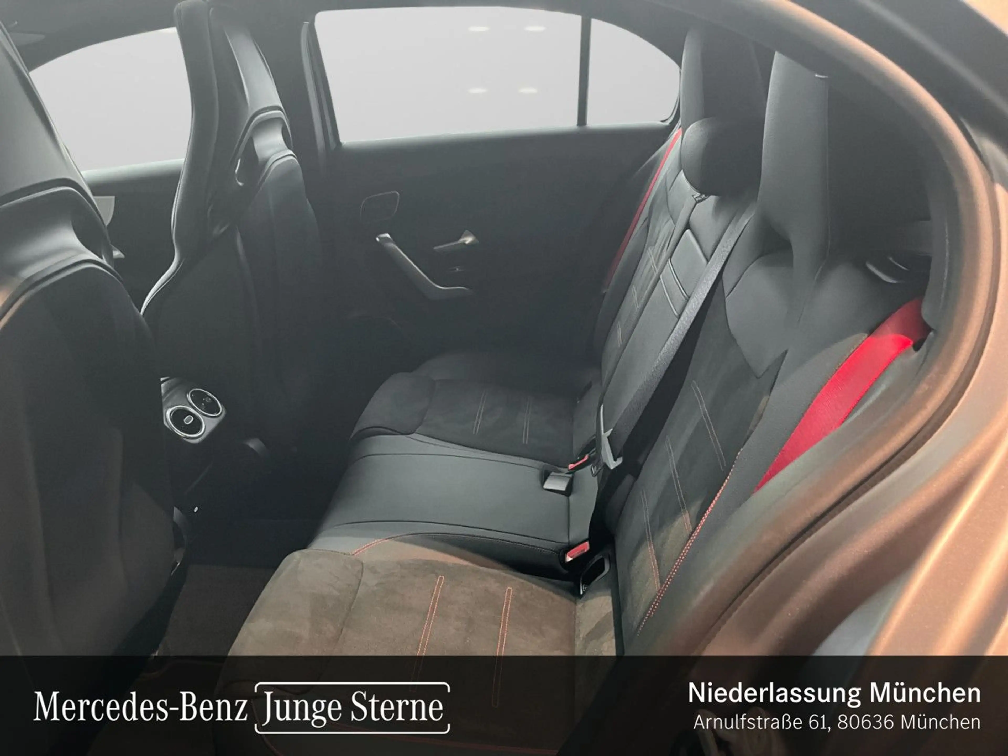 Mercedes-Benz A 45 AMG A 45 S 4M DRIVERS+PANO+MULTIBEAM+BURMESTER+KAMERA — photo 14