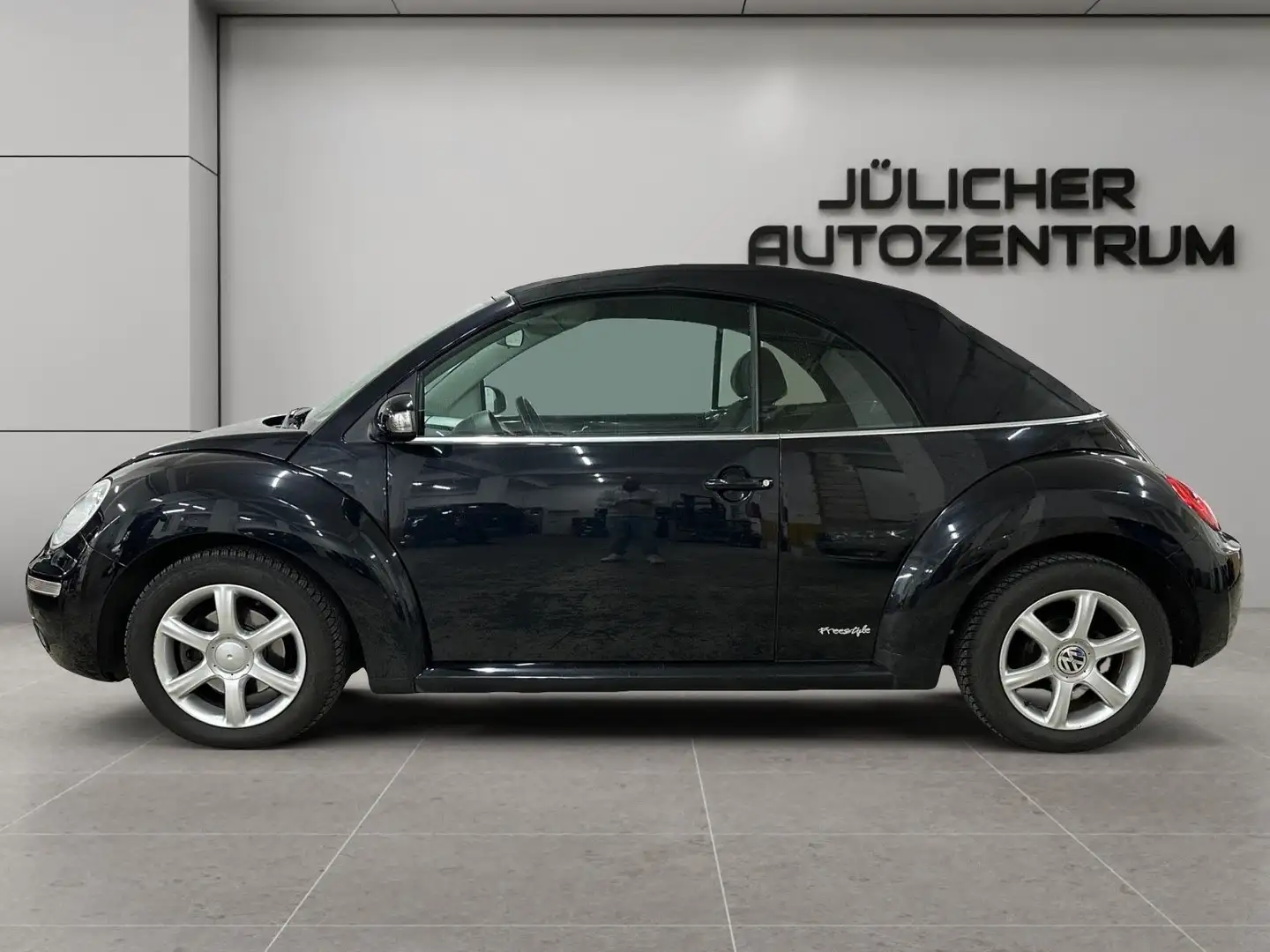 Volkswagen New Beetle Cabriolet 1.6 | PDC Noir - 2