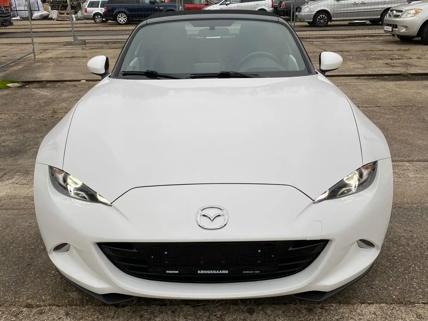Mazda MX-5 MX-5 SKYACTIV-G 131 Sports-Line Weiß - 2