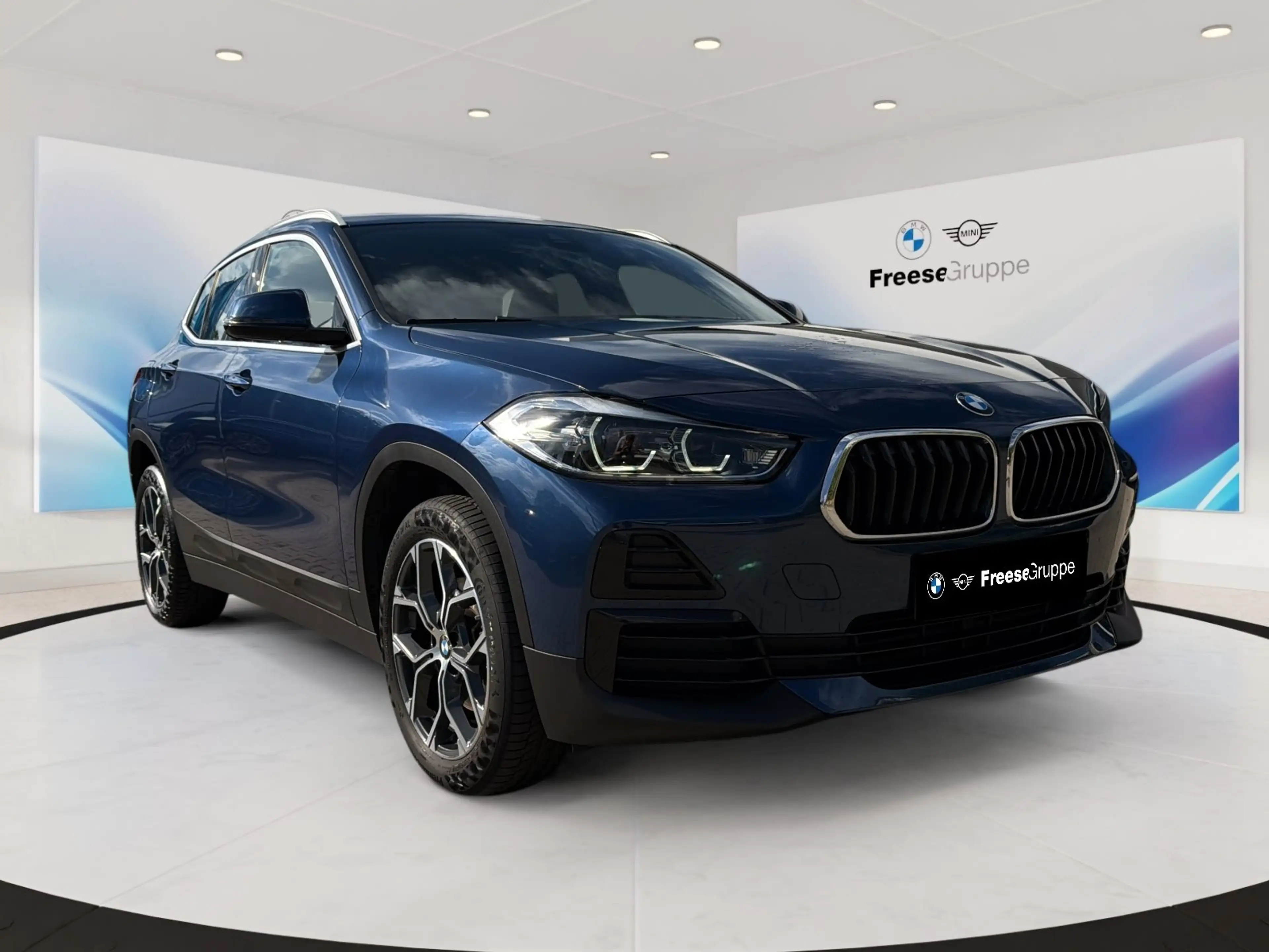BMW X2 sDrive18i — photo 8