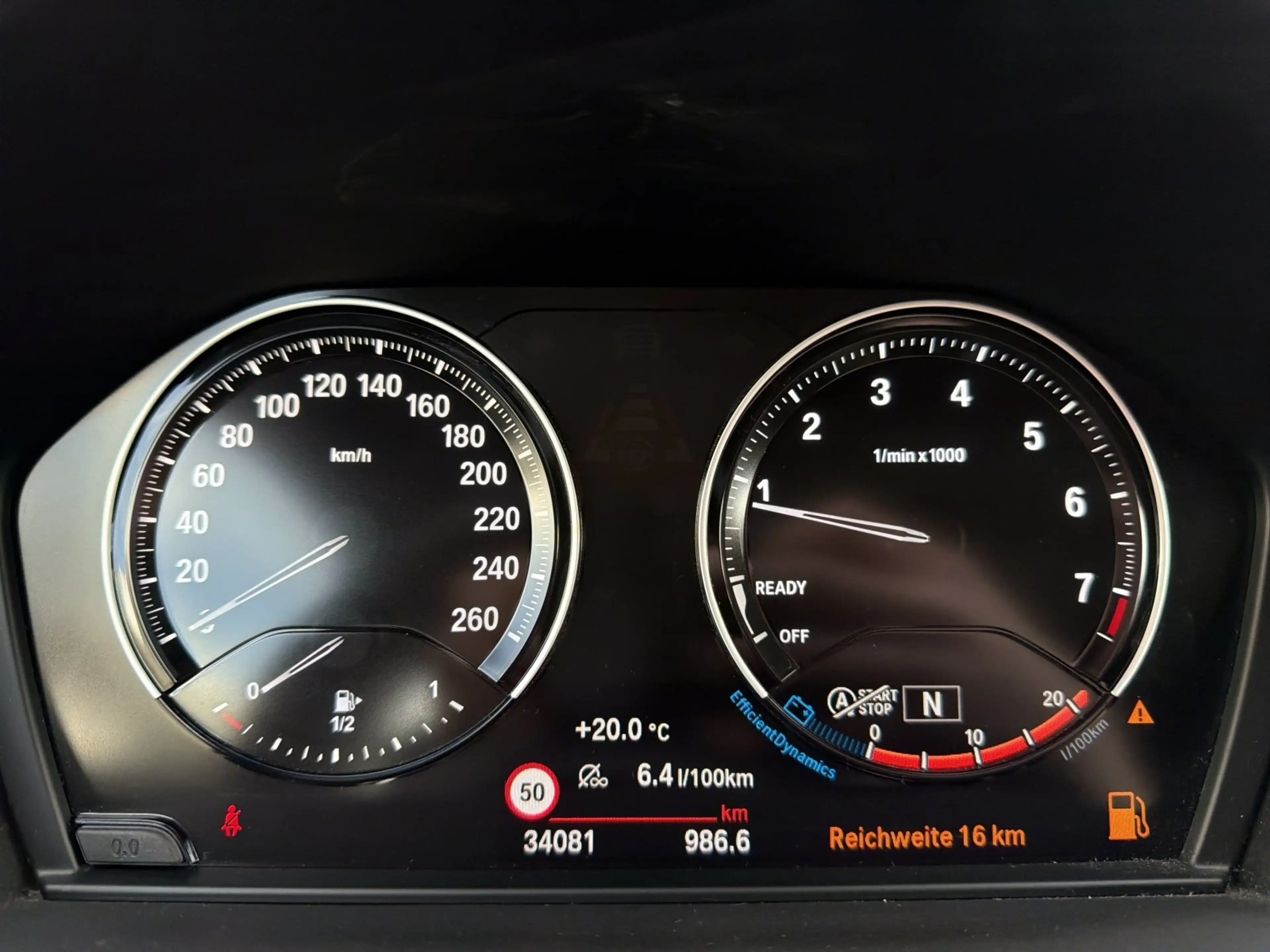 BMW X2 sDrive18i — photo 15