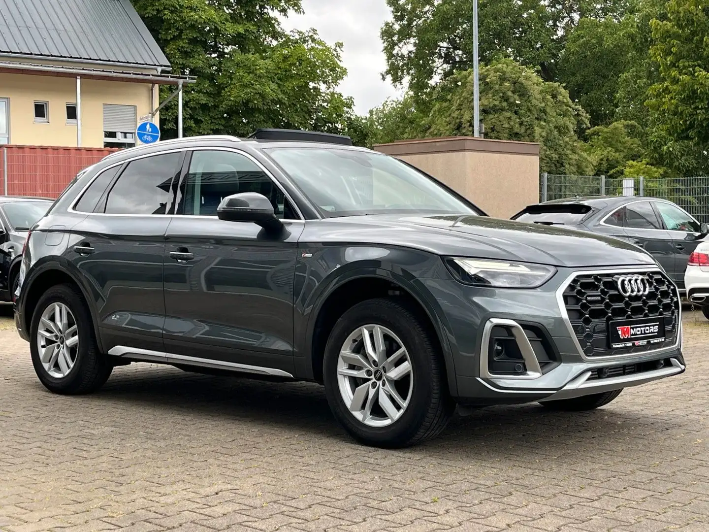 Audi Q5 45 TFSI QUATTRO S-LINE/DRIVE SELECT/ PANORAMA Gris - 2