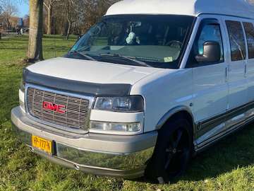 GMC SAVANA EXPLORER HIGH TOP