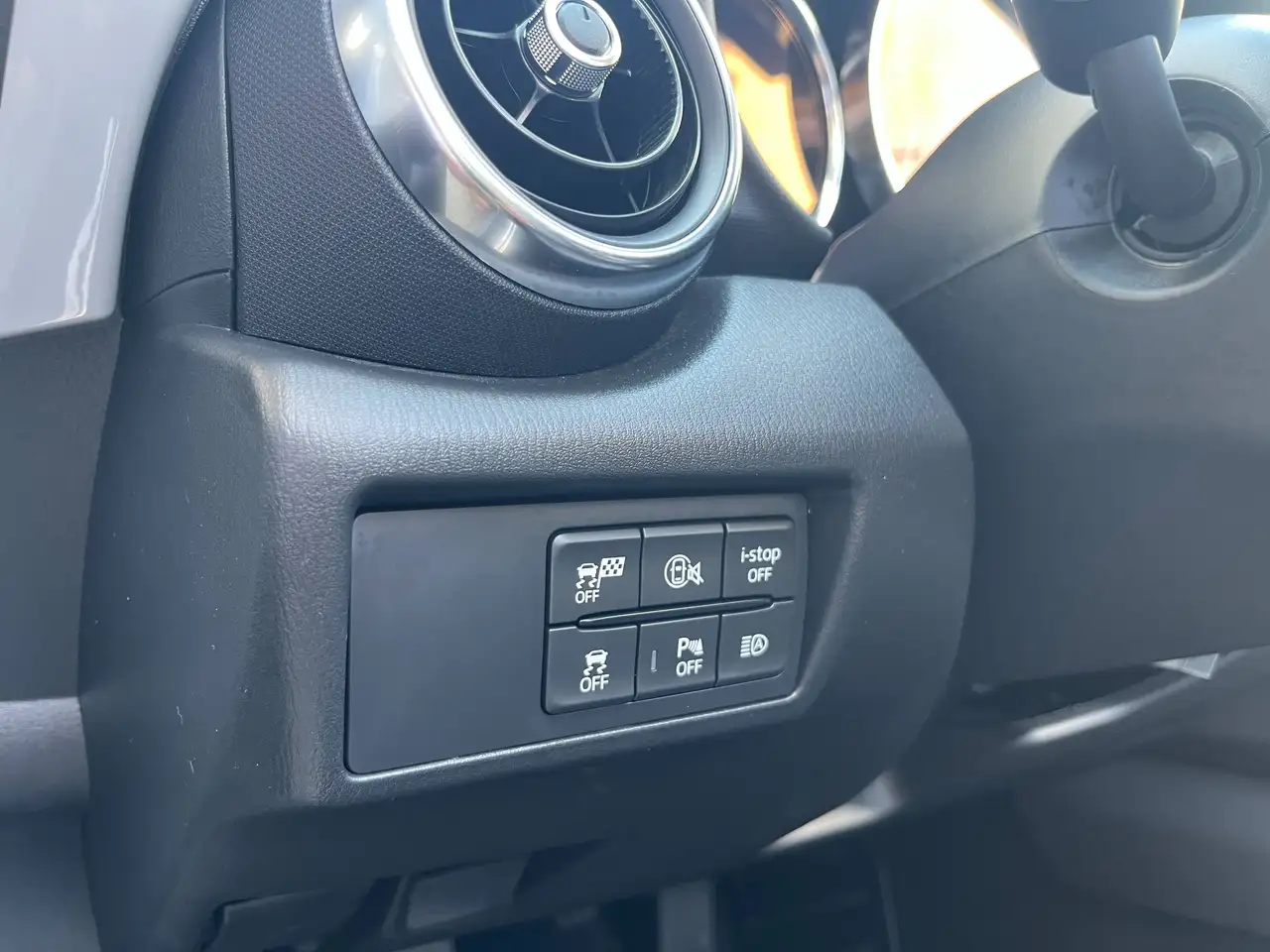 Mazda MX-5 1.5i / Bose / Leder / Camera / 4.989 km / Aero Gray /, миниатюра 11