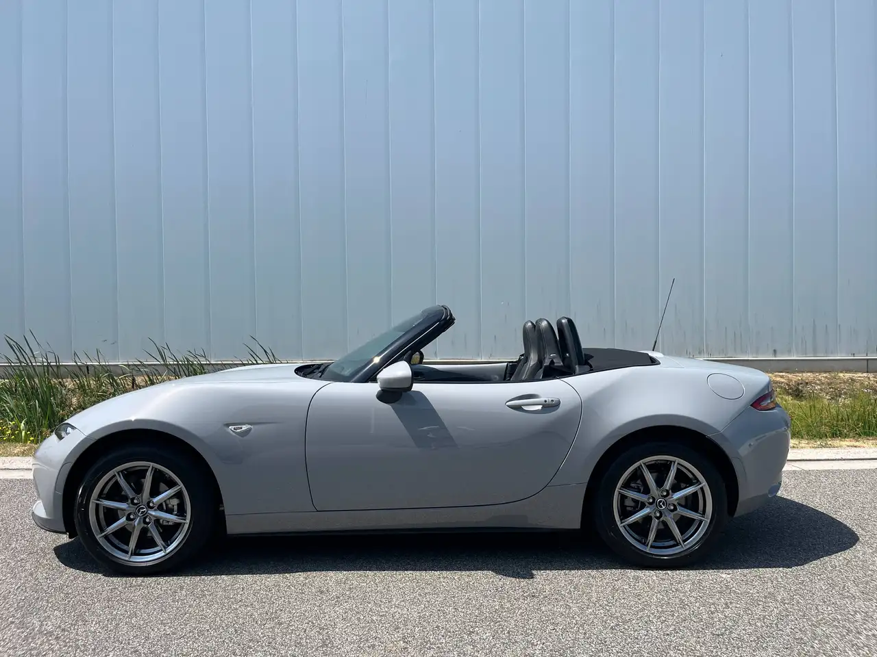 Mazda MX-5 1.5i / Bose / Leder / Camera / 4.989 km / Aero Gray /, миниатюра 14