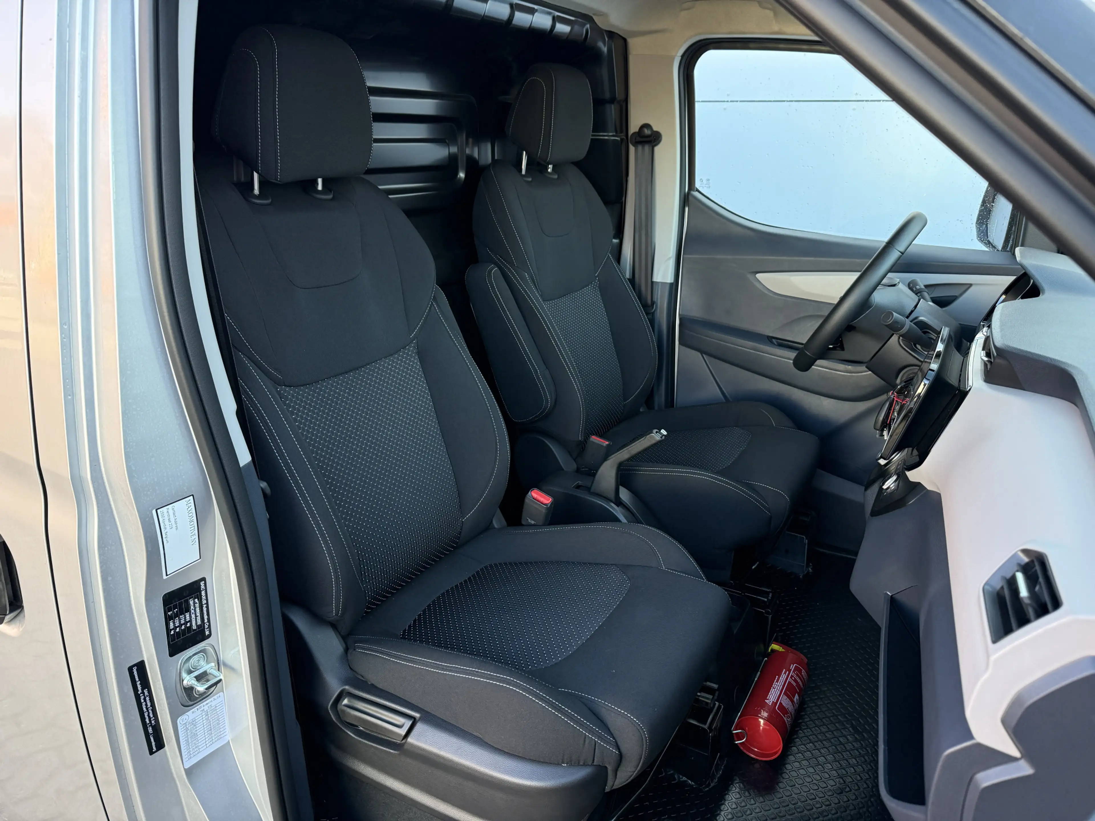 Maxus eDeliver 3 50kWh 122PK Elektrisch! L1 227km WLTP Cruise contr — photo 9