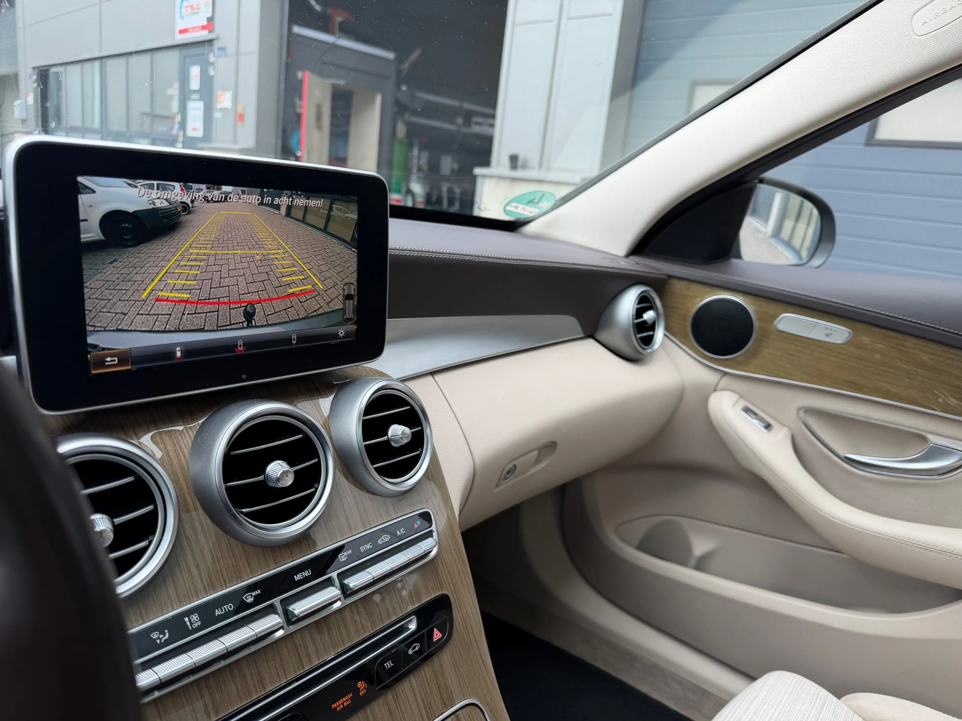 Mercedes-Benz C 400 Estate 4MATIC Prestige|Head-up|Pano|Trekhaak|Camer — photo 29