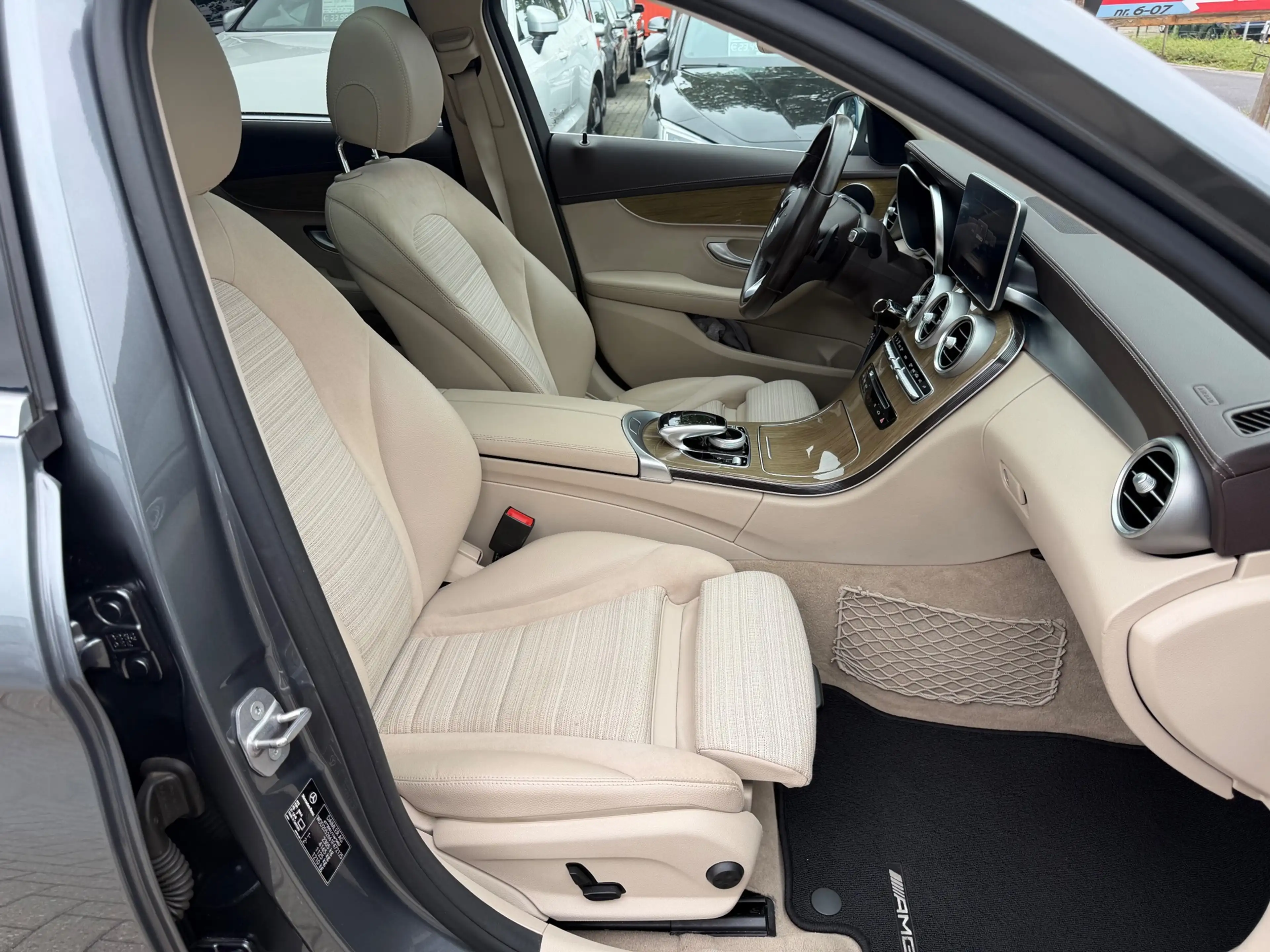 Mercedes-Benz C 400 Estate 4MATIC Prestige|Head-up|Pano|Trekhaak|Camer — photo 17