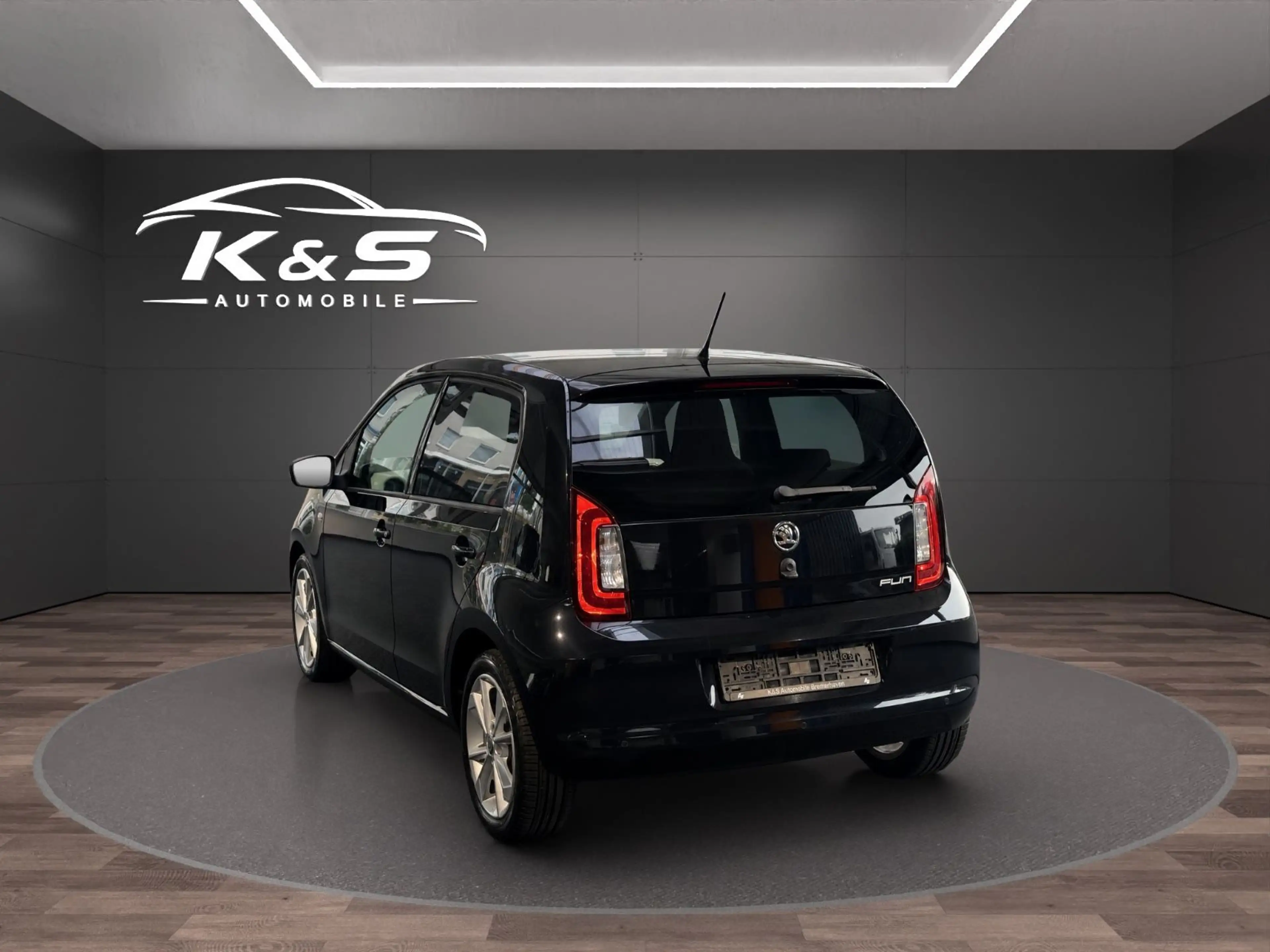 Skoda Citigo Fun*AUTOM*LED*TEMPO*SHZ*KLIMAAUTO* — photo 5