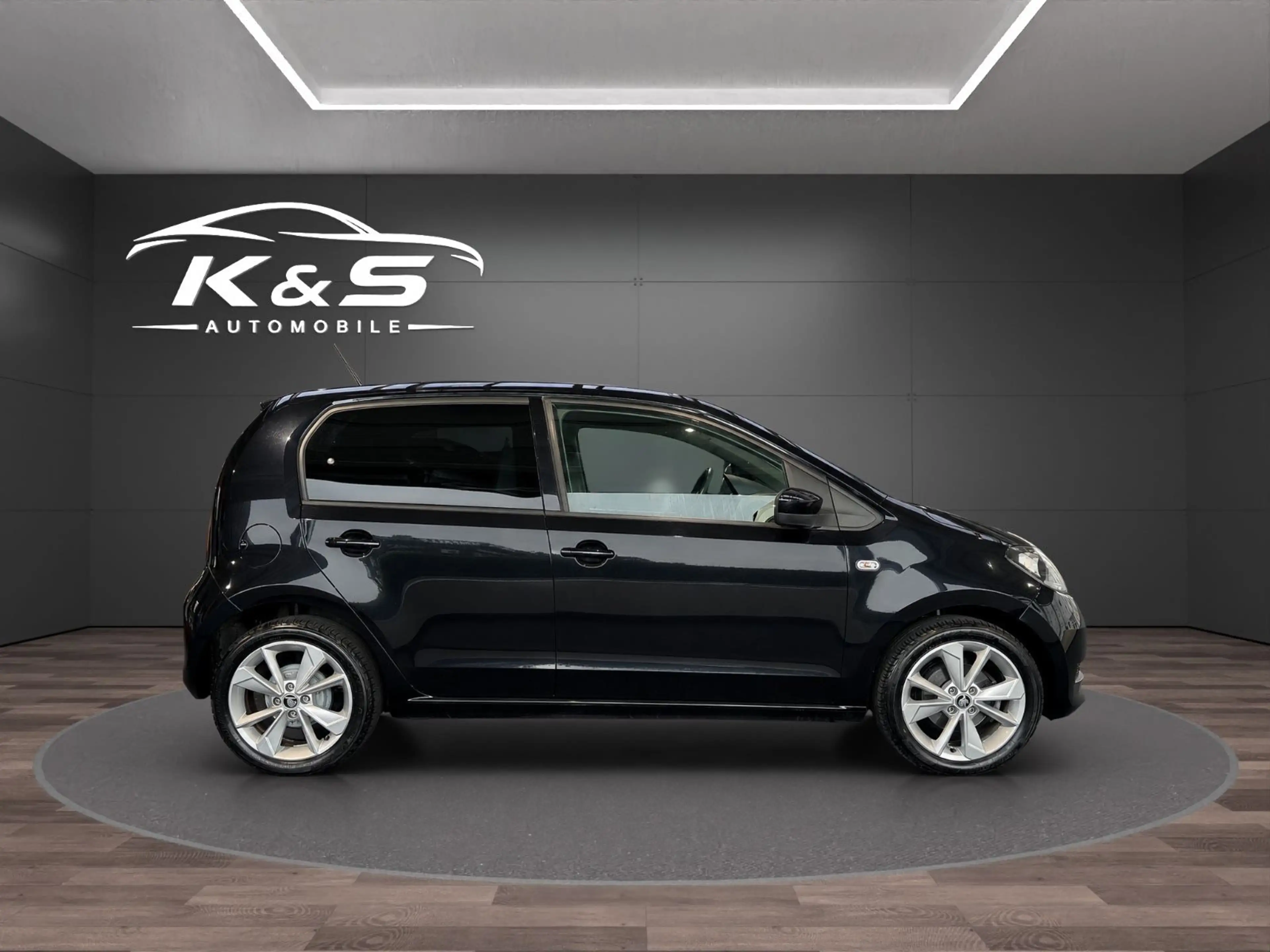 Skoda Citigo Fun*AUTOM*LED*TEMPO*SHZ*KLIMAAUTO* — photo 8