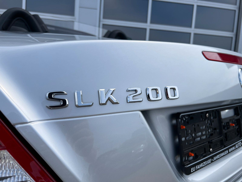 Mercedes-Benz SLK 200 Kompressor Aut. SCHECKH. SHZ LEDER PDC — photo 13
