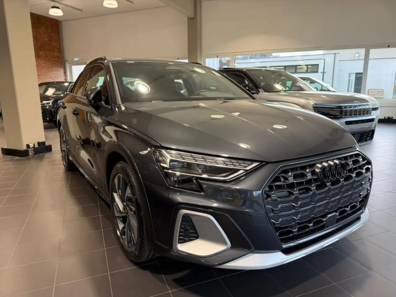 Audi A3 allstreet TDI S tronic Business Advanced MATRIX 4