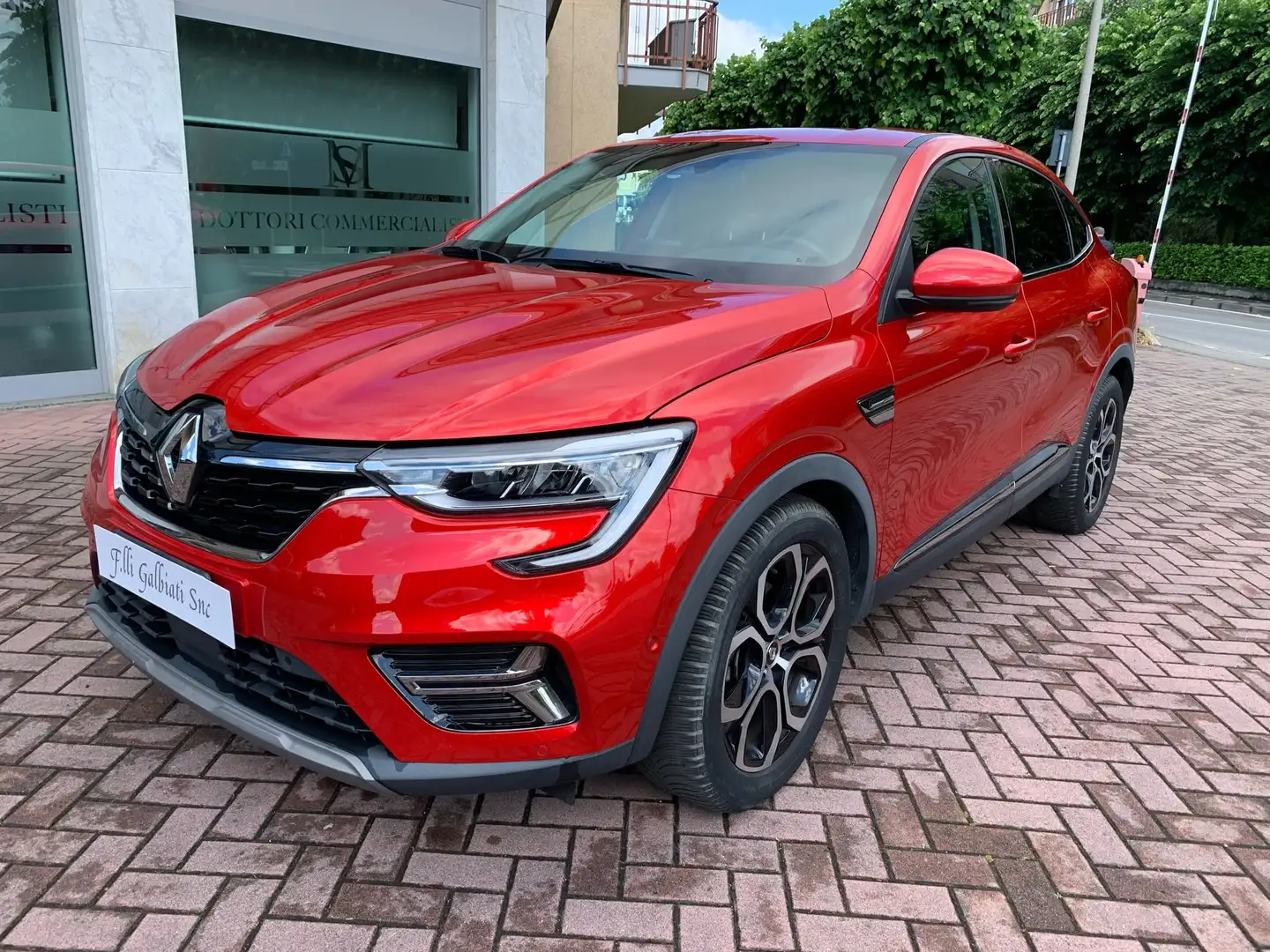 Renault Arkana Arkana 1.6 E-Tech full hybrid Techno 145cv Rojo - 1