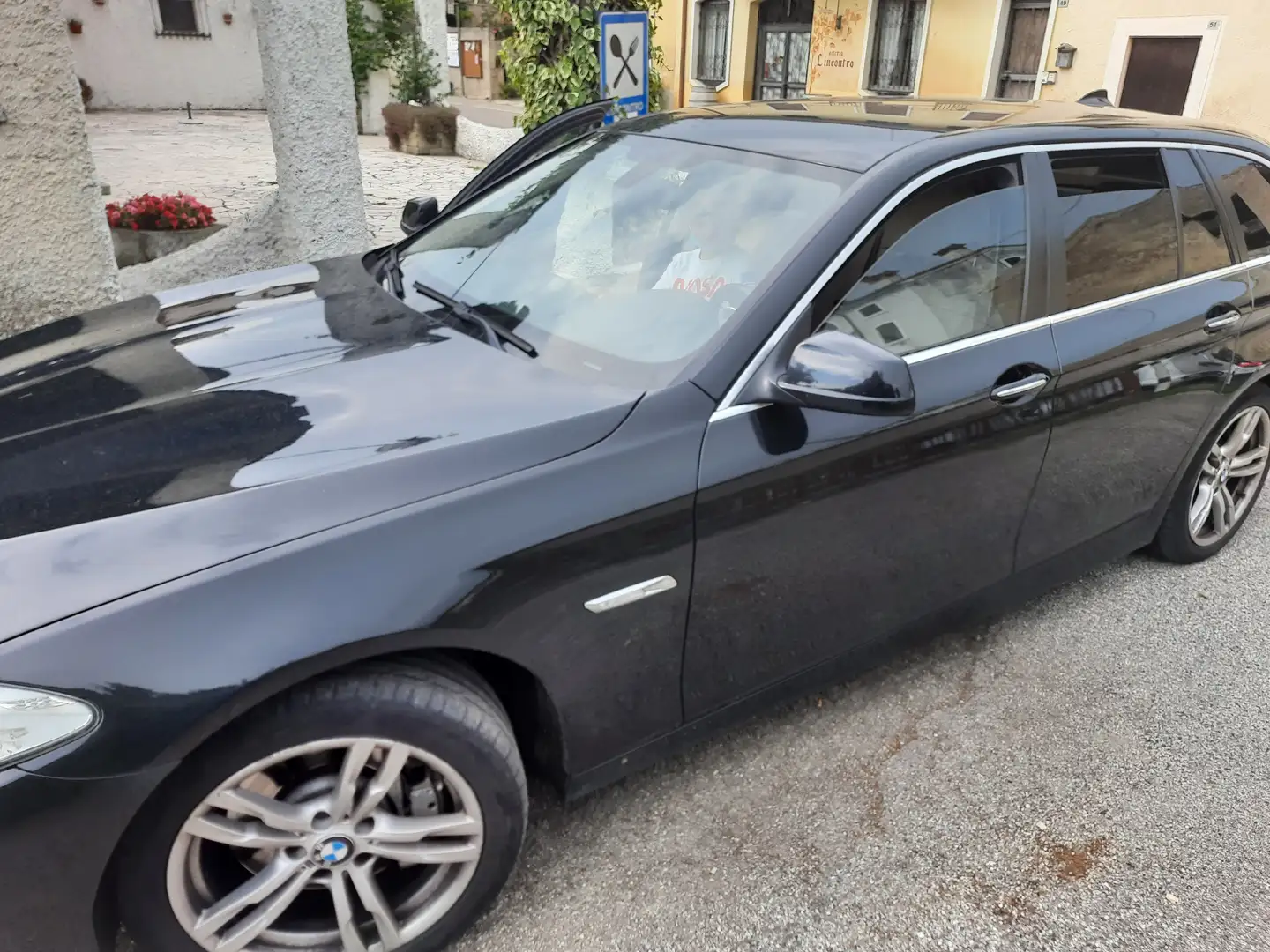 BMW 525 Serie 5 F11 Touring 525d Touring xdrive auto Black - 1