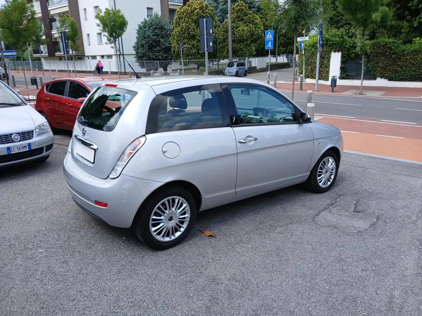 Lancia Ypsilon Ypsilon 1.4 8v Argento Argent - 2