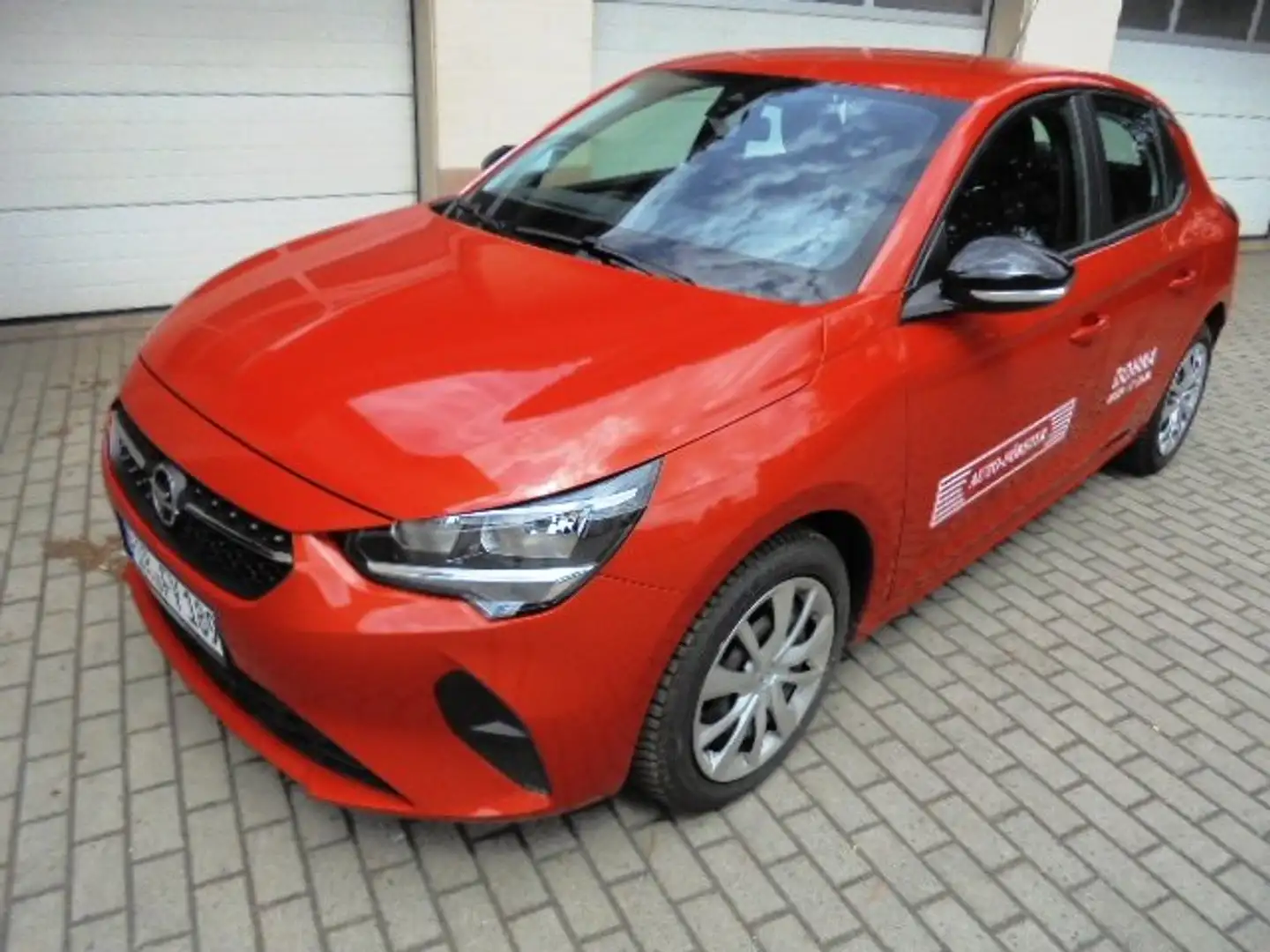 Opel Corsa 1.2 Edition F, Einparkh.,Spurhalteass.,Müdigkw. Orange - 1