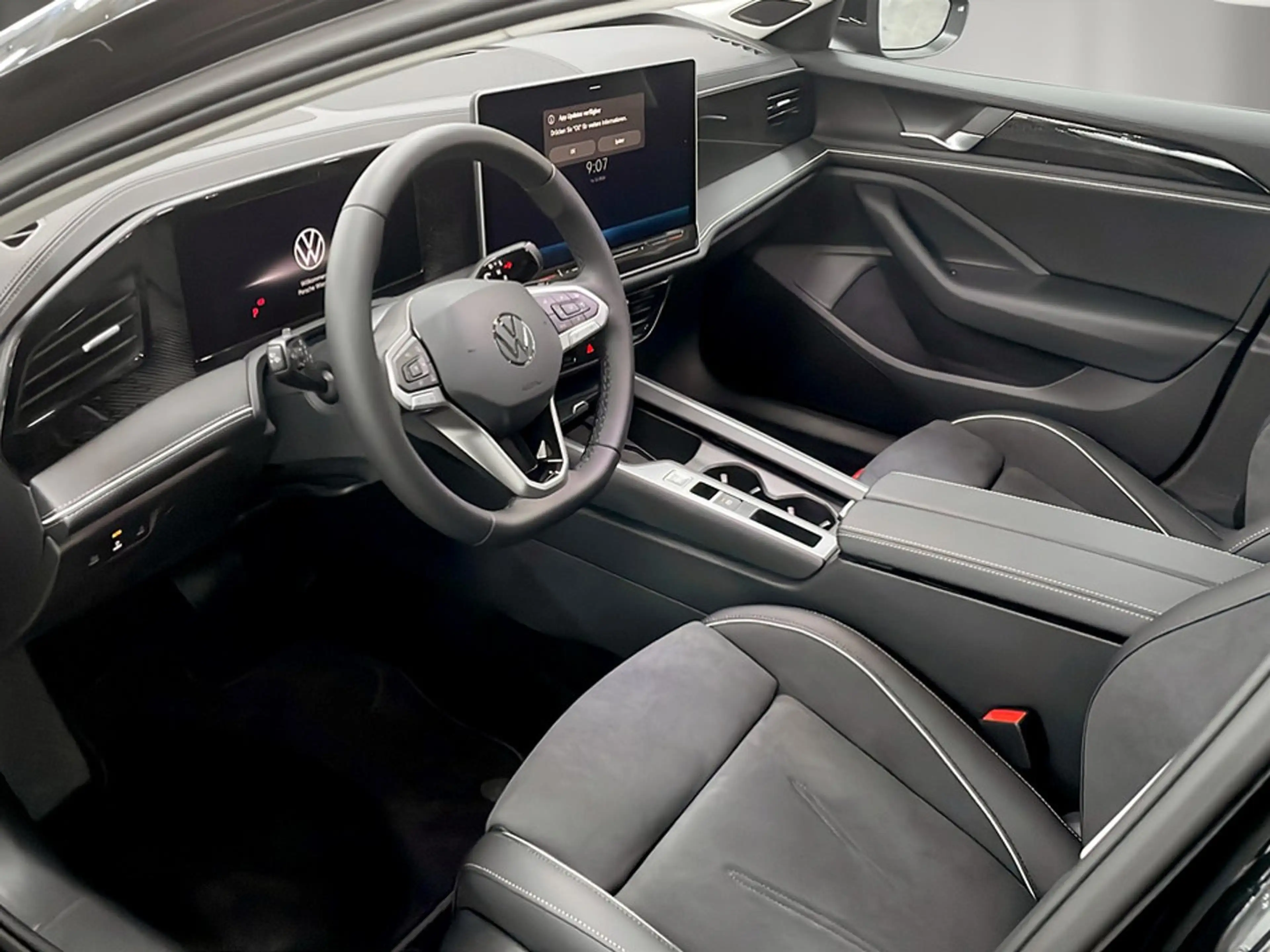Volkswagen Passat Variant Business eHybrid 150kW — photo 13