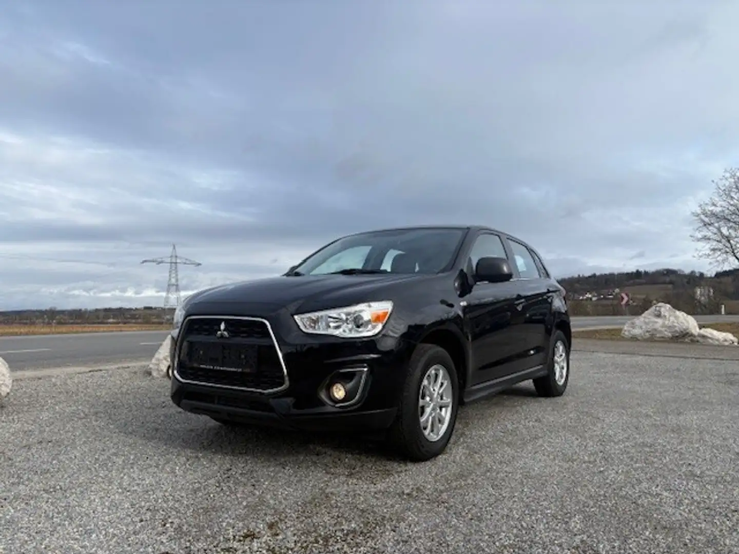 Mitsubishi ASX 1,8 DI-D LP Invite, Allrad Schwarz - 1