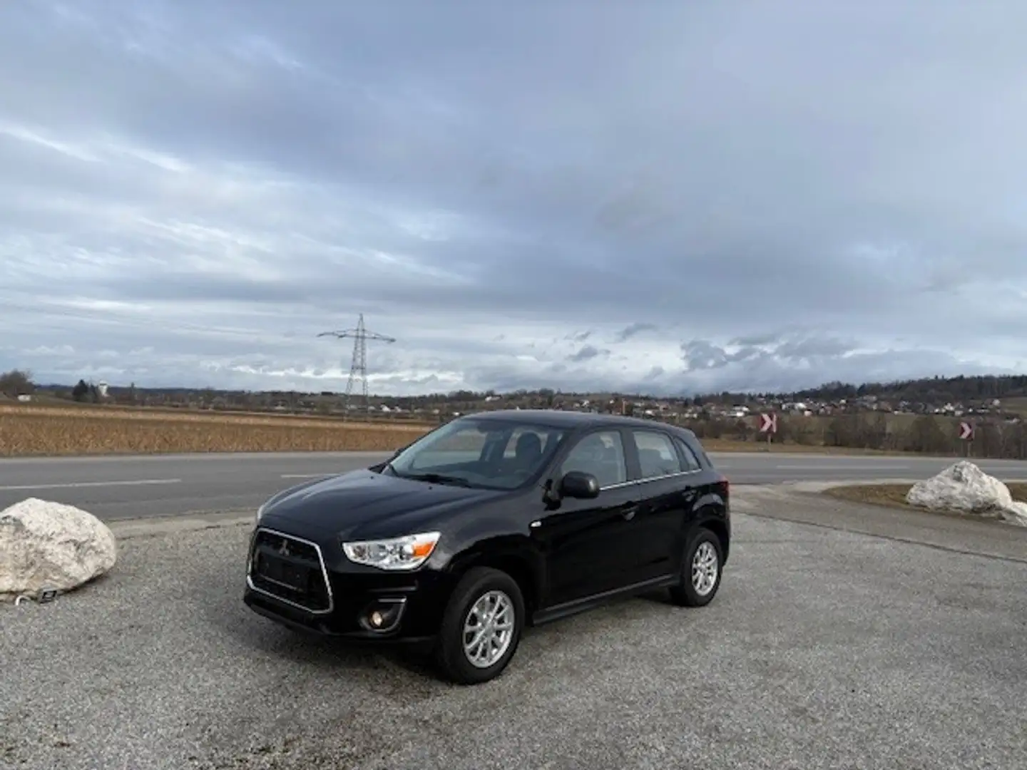 Mitsubishi ASX 1,8 DI-D LP Invite, Allrad Schwarz - 2