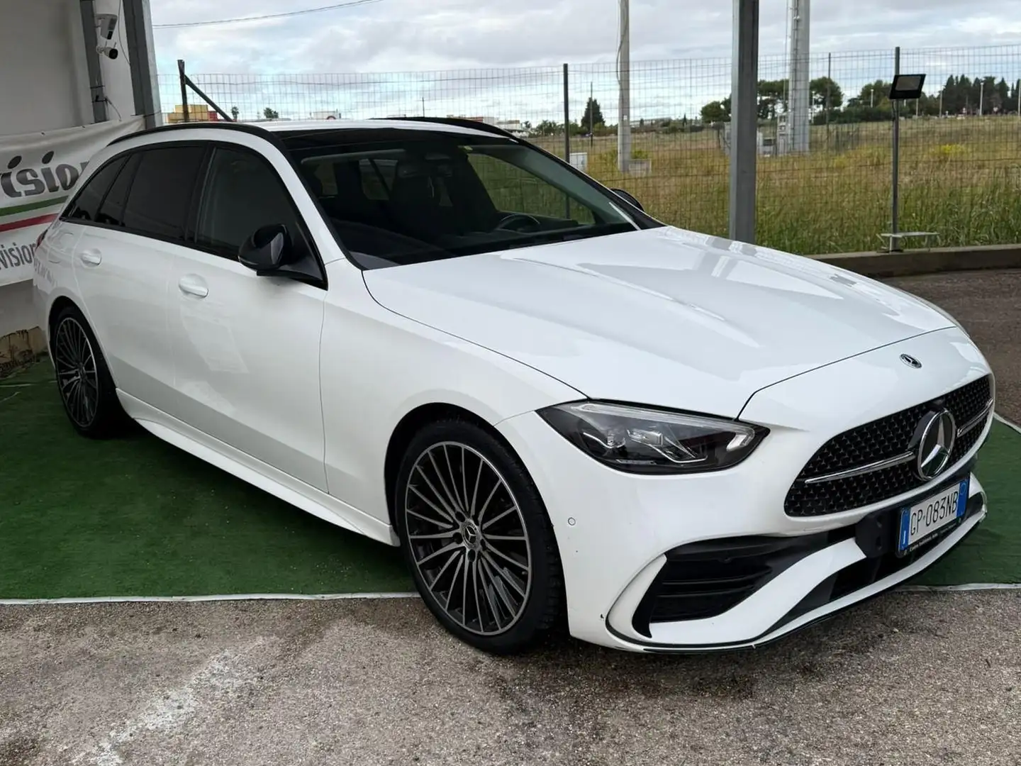 Mercedes-Benz C 300 Classe C SW 2021 SW d mhev AMG Line Premium Plus Bianco - 1
