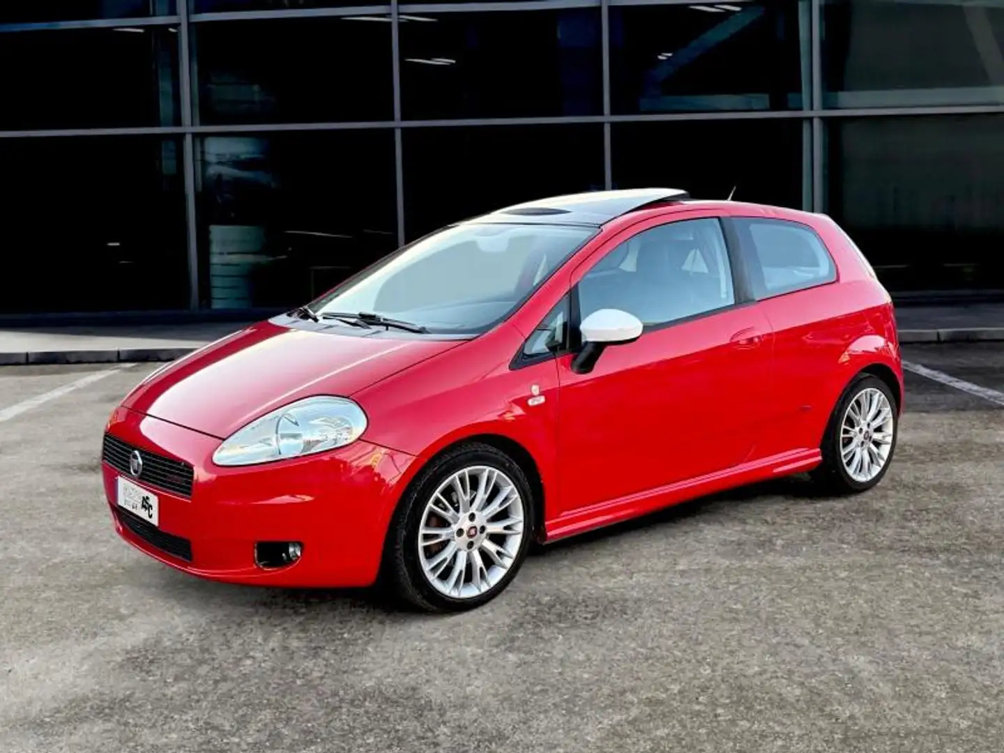 Fiat Grande Punto 1.3 mjt 16v Sport 90cv ADATTA NEOPATENTATI Rouge - 1
