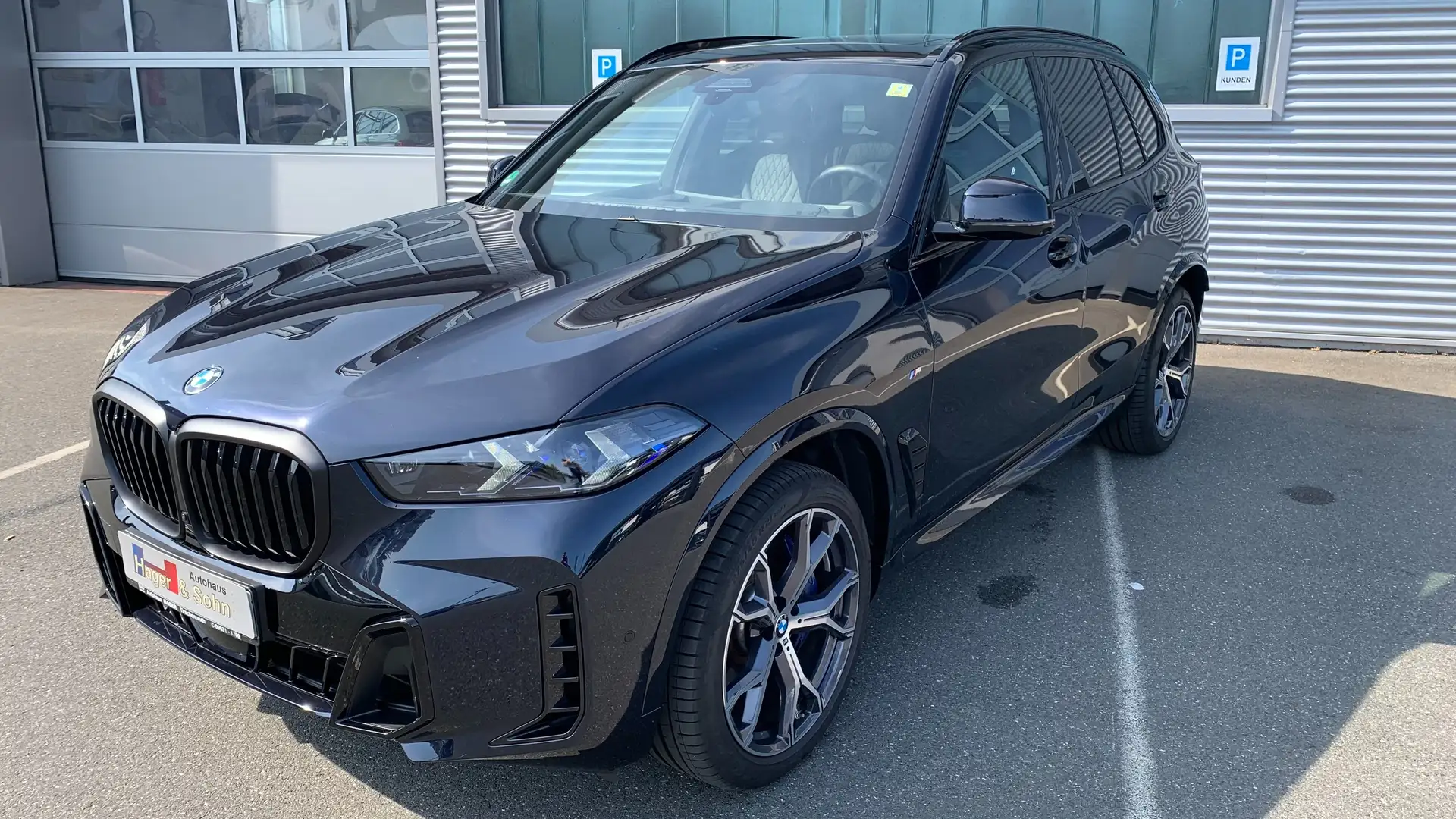 BMW X5 30 d xDrive M Sport Schwarz - 1