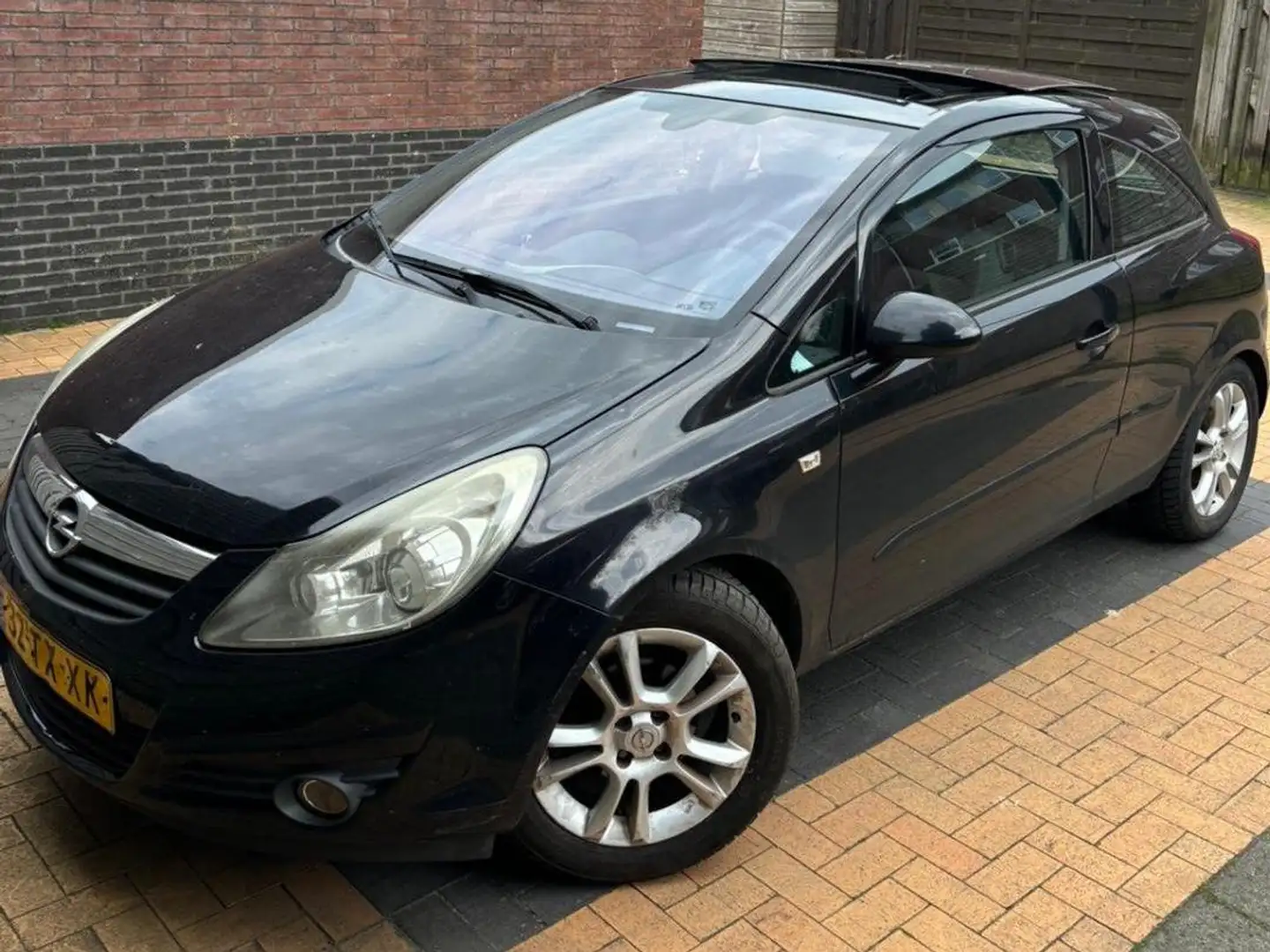 Opel Corsa Corsa 1.4-16V Bns Sport Noir - 1