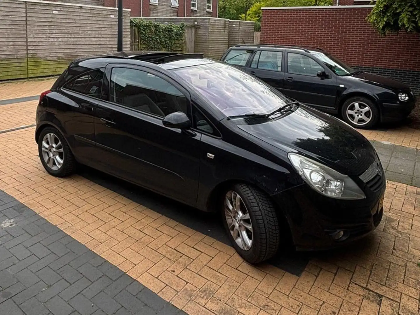 Opel Corsa Corsa 1.4-16V Bns Sport Noir - 2