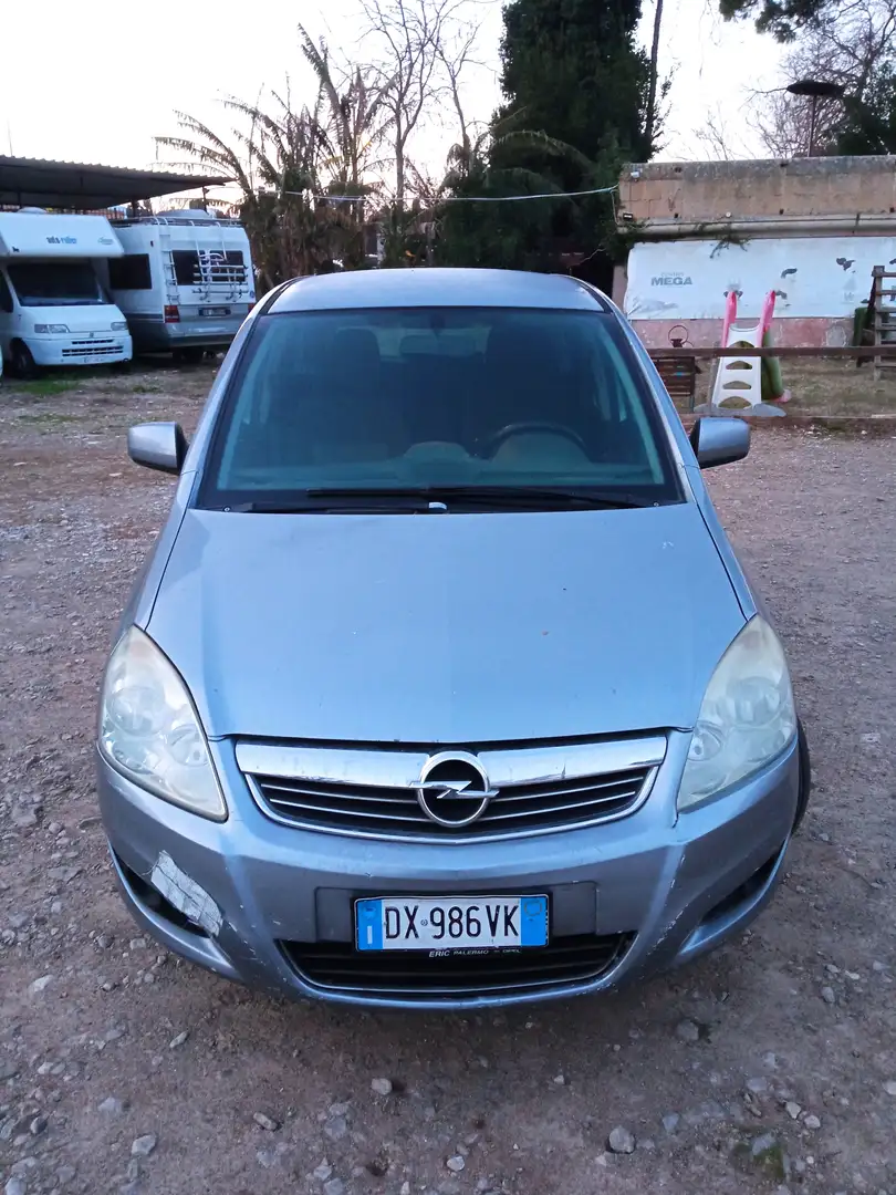 Opel Zafira Zafira II 2005 1.8 Cosmo Gpl-tech 140cv - 1