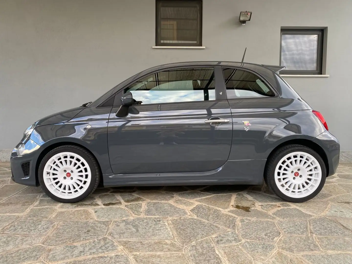 Abarth 595 1.4 t-jet 145cv Gris - 2