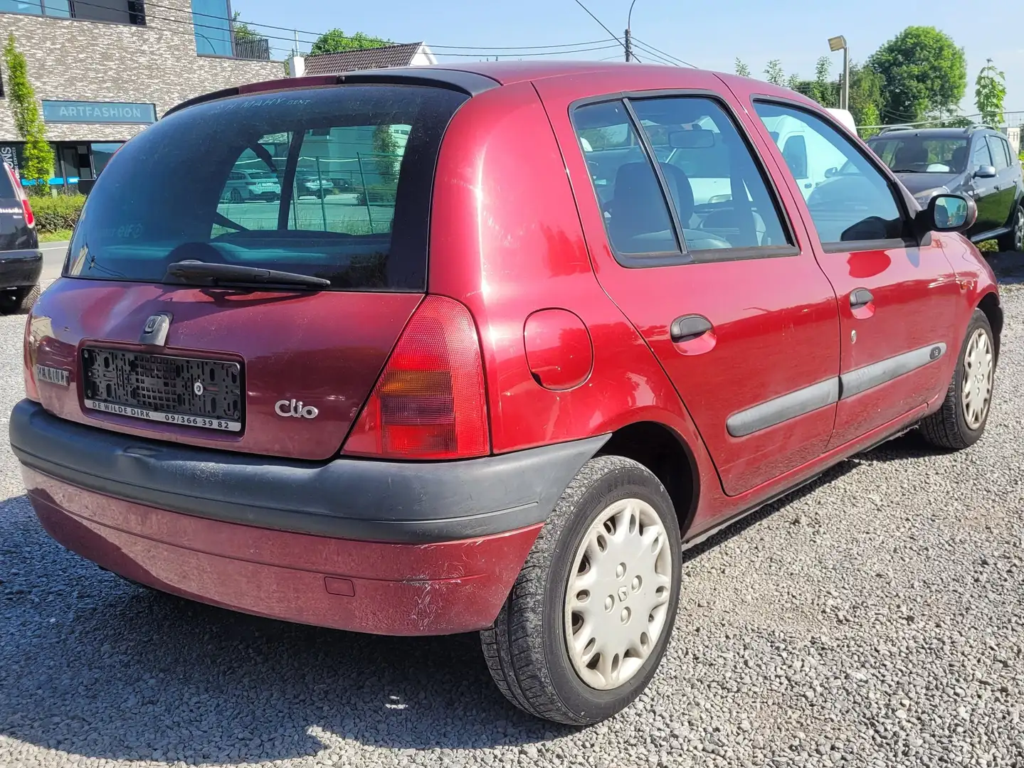 Renault Clio 1100cc benzine 169000km 5 deurs 2000 Rood - 2
