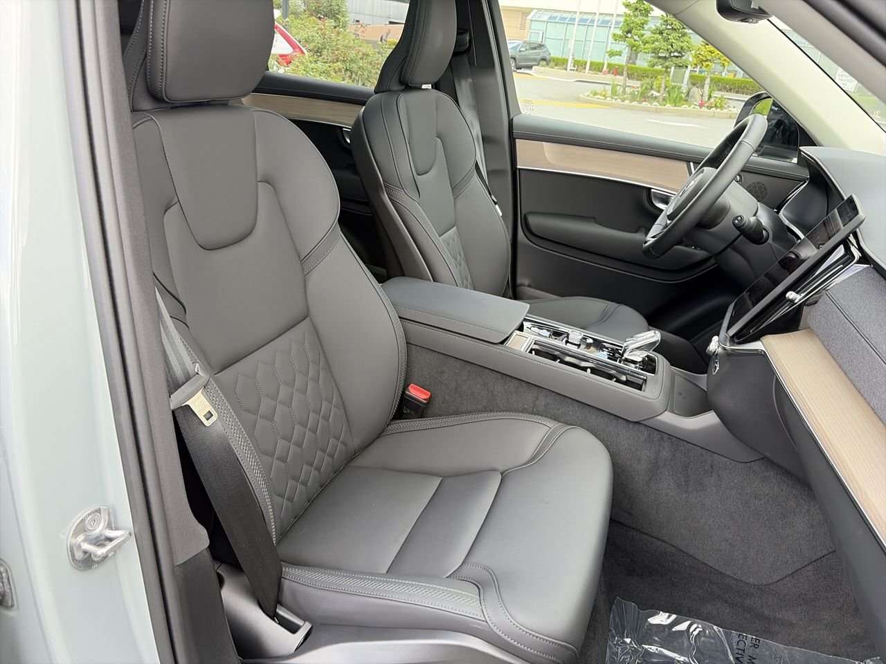 2026 Volvo XC90 B6 AWD Plus Dark Theme 7-Seater Local BC Unit | Ac thumb 32