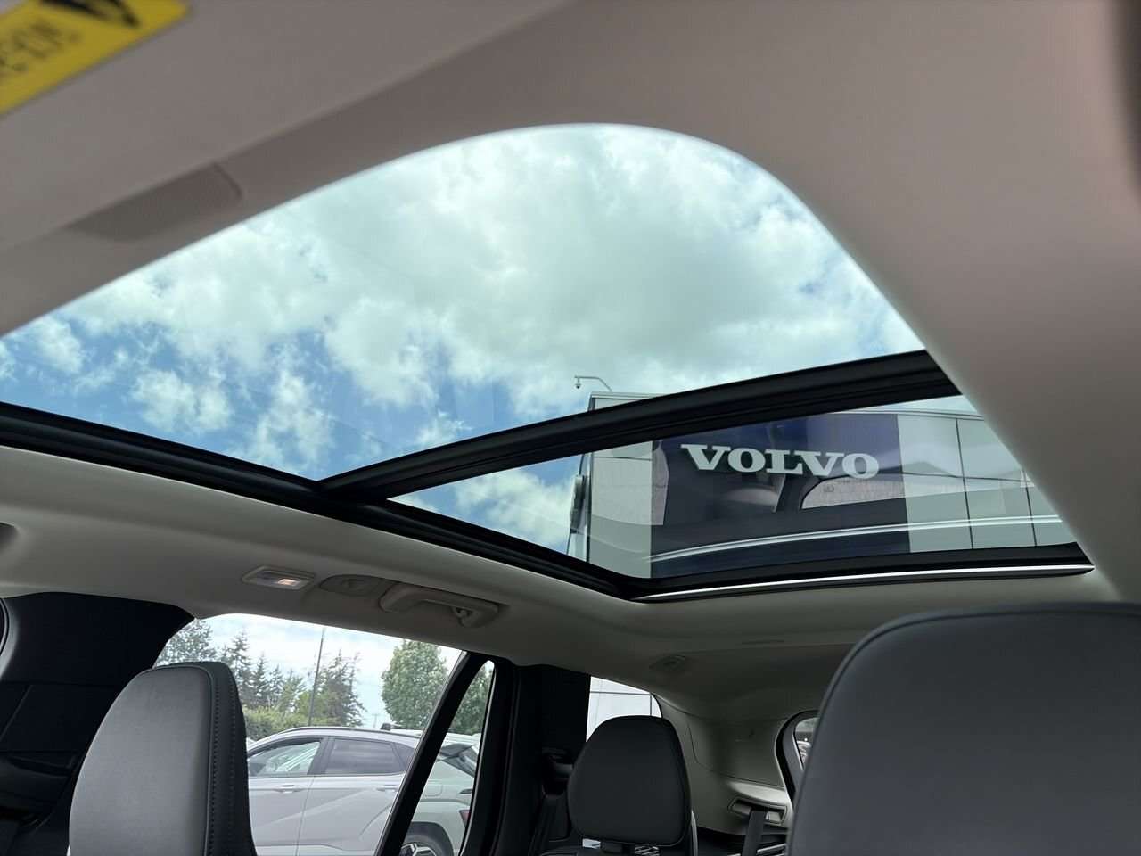 2026 Volvo XC90 B6 AWD Plus Dark Theme 7-Seater Local BC Unit | Ac thumb 29