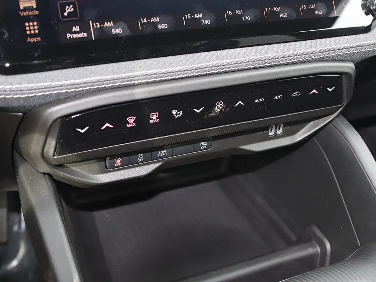 Jeep Cherokee снимка Jeep Cherokee